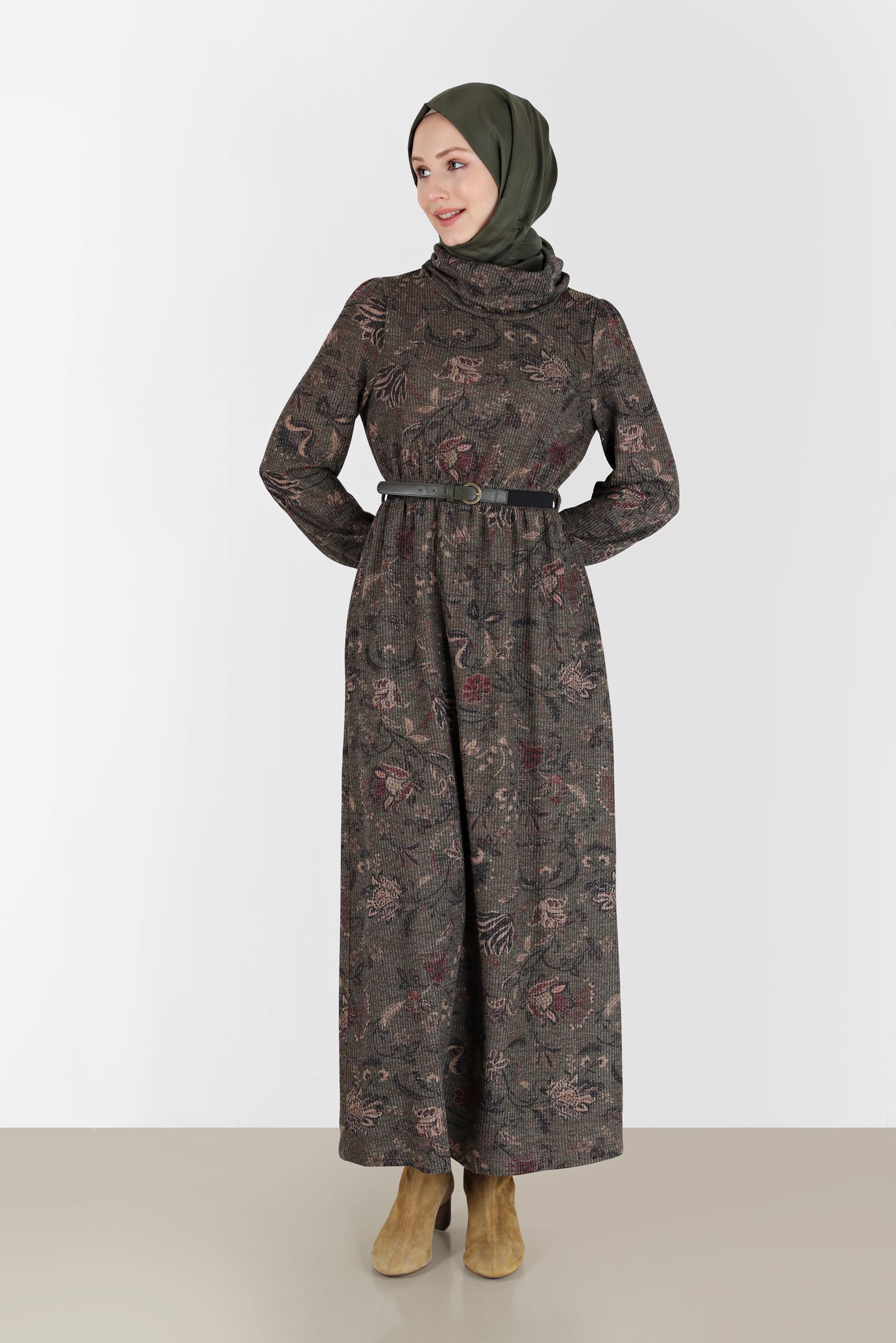 Tesettür giyim HAKİ MANŞETLERİ LASTİKLİ DESENLİ ELBİSE 42337 