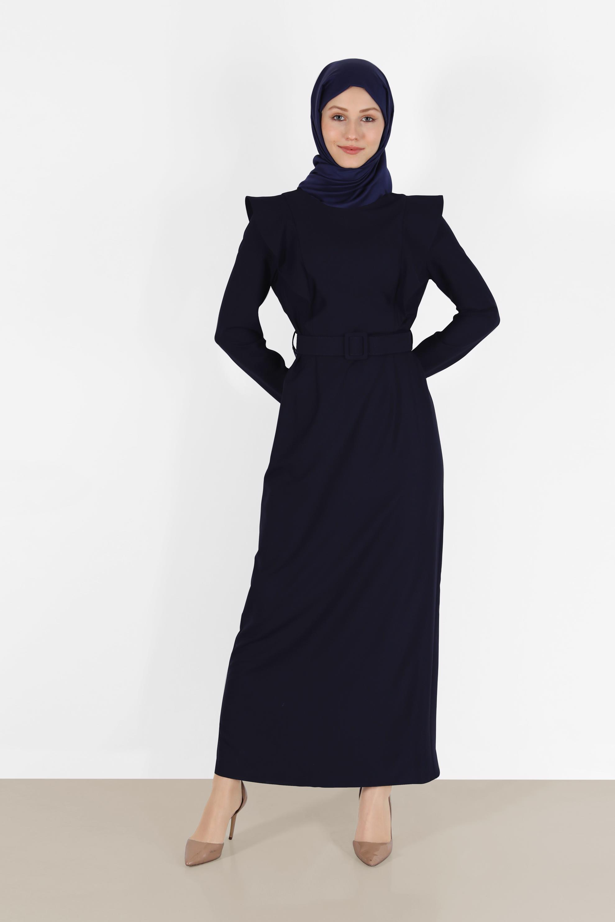 Tesettür giyim LACİVERT VATKA GÖRÜNÜMLÜ KEMERLİ ELBİSE 42367 