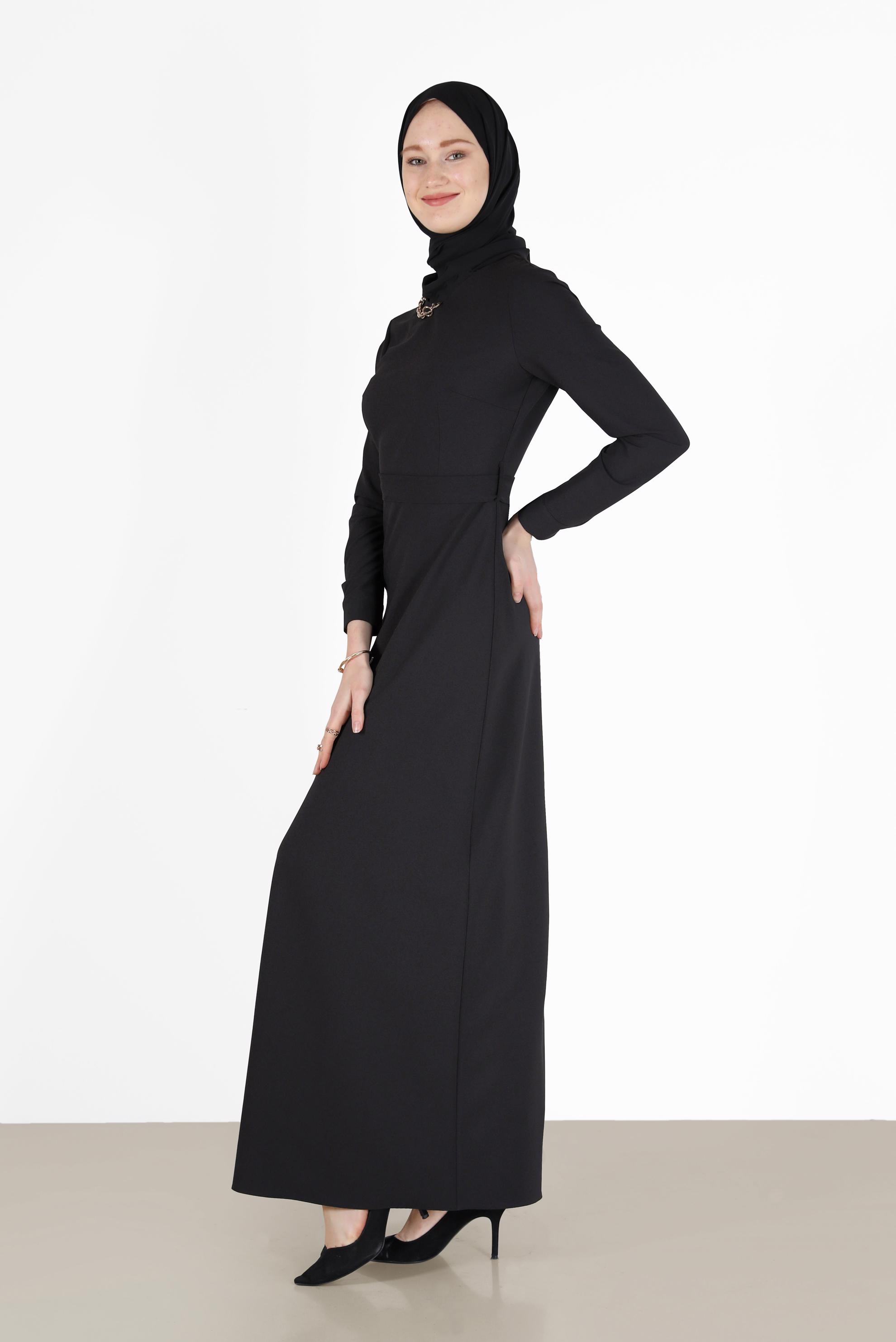 Tesettür giyim SİYAH BELİ KUŞAKLI ELBİSE 42381 