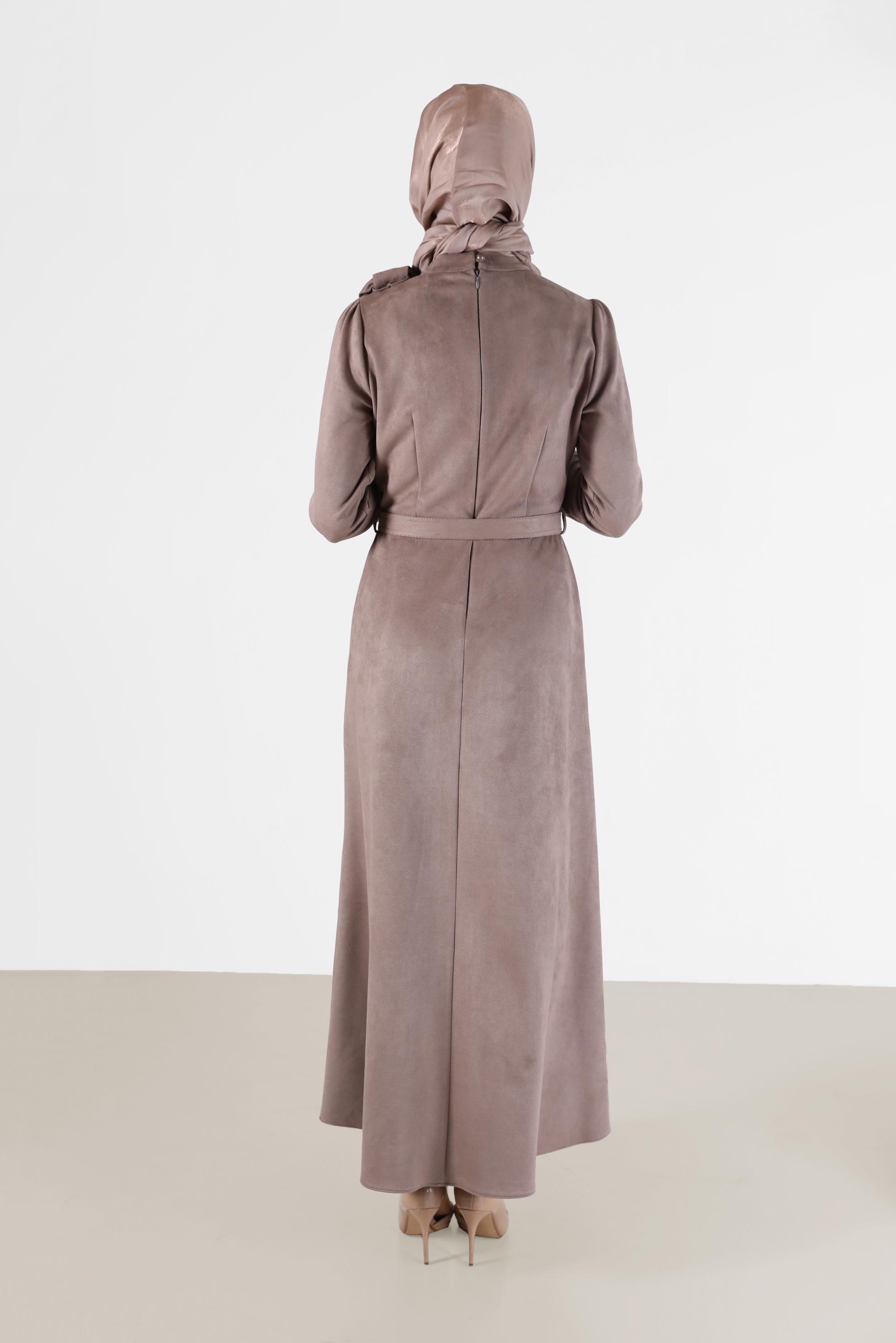 Tesettür giyim VİZON KURDELE DETAYLI KEMERLİ SÜET ELBİSE 42385 