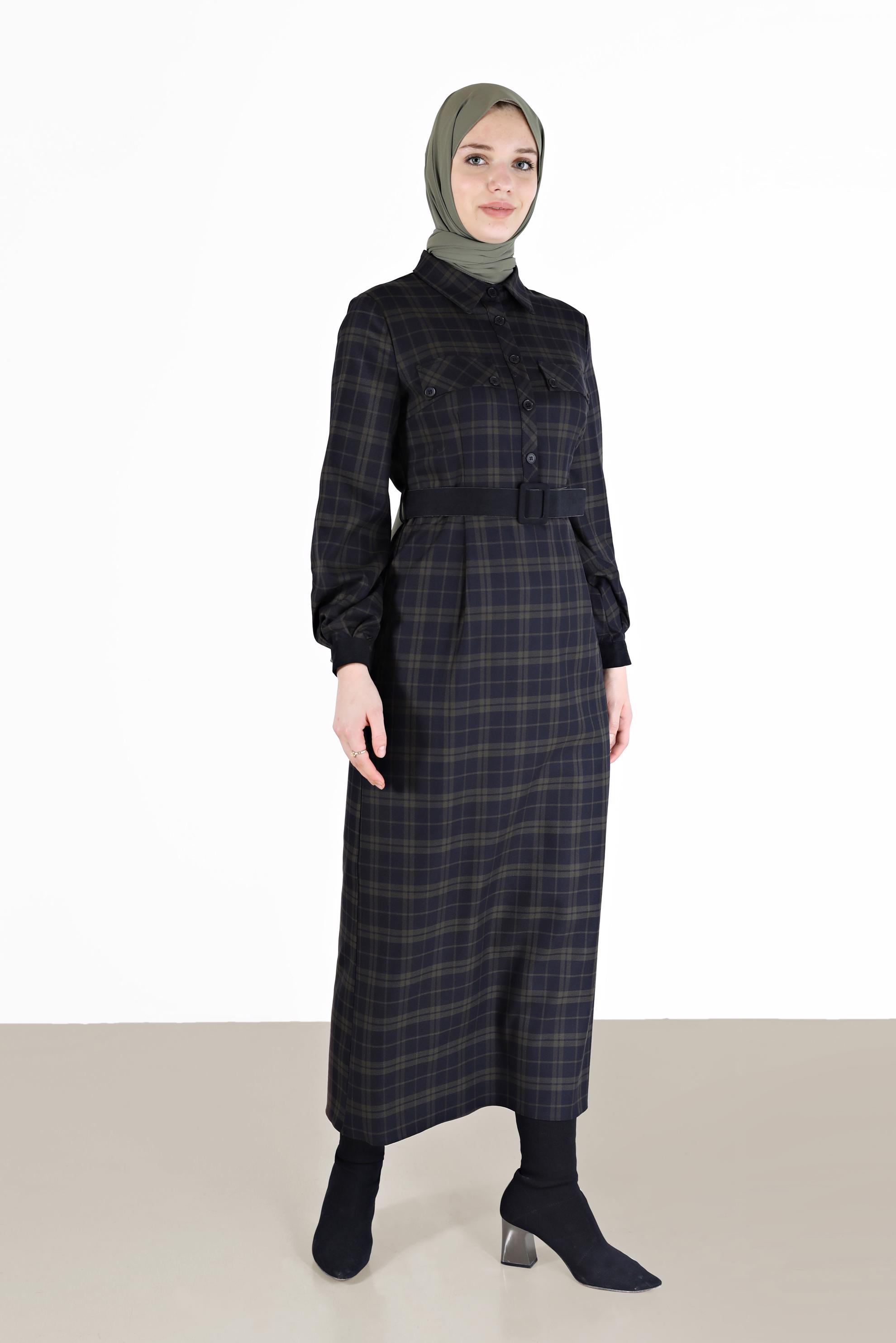 Tesettür giyim LACİVERT CEP DETAYLI DÜĞMELİ EKOSE ELBİSE 42386 