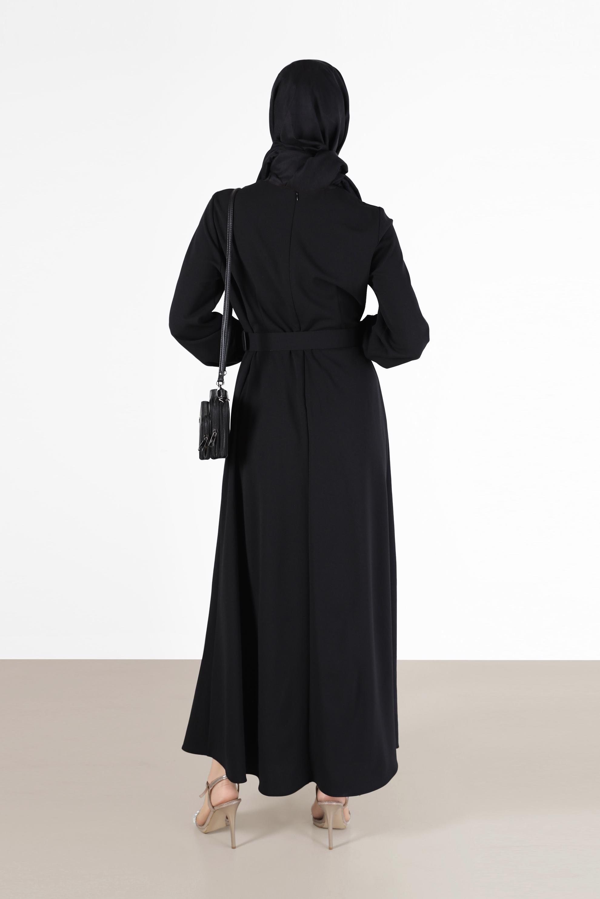 Tesettür giyim SİYAH KURDELE DETAYLI KUŞAKLI ELBİSE 42408 