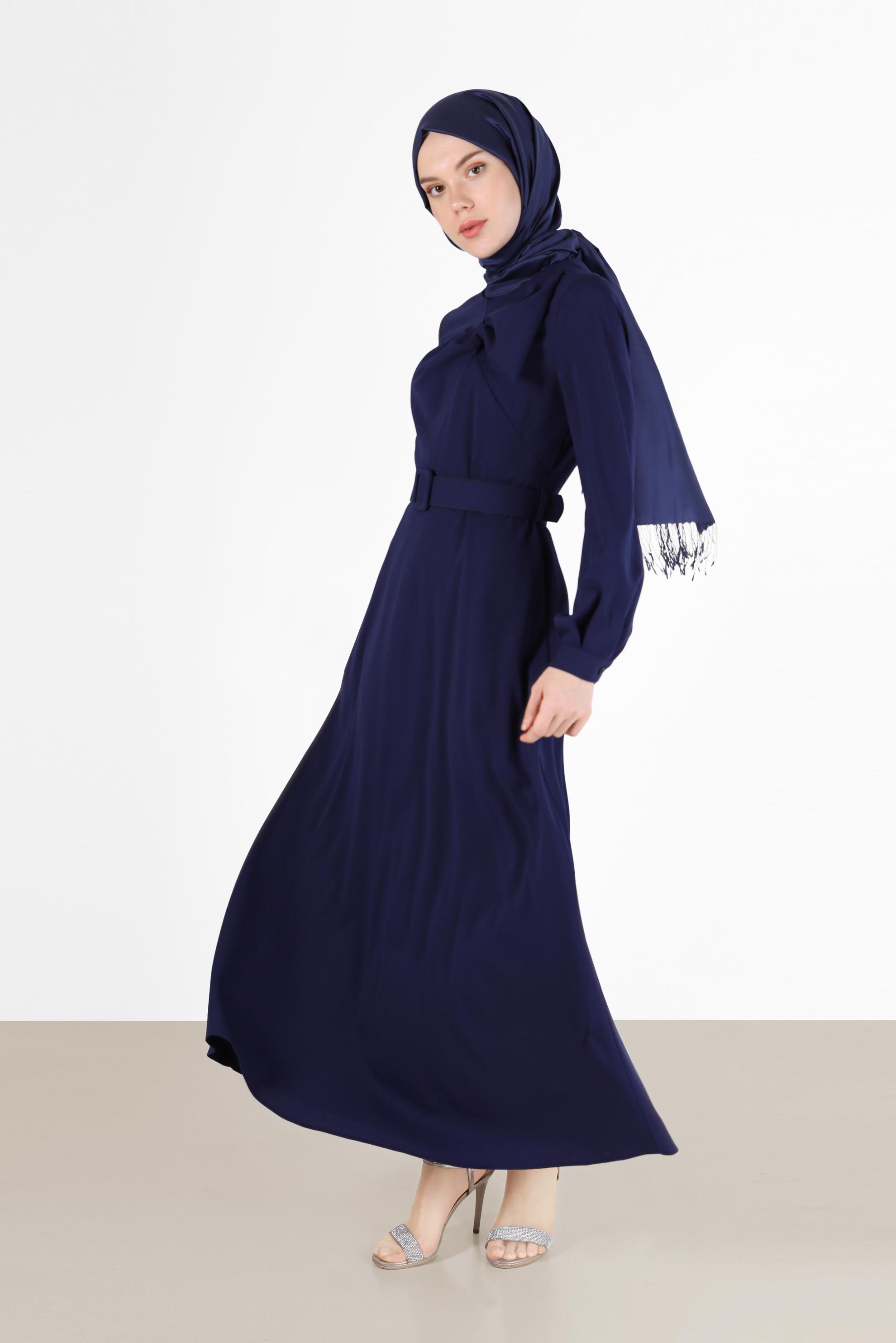 Tesettür giyim LACİVERT KURDELE DETAYLI KUŞAKLI ELBİSE 42408 