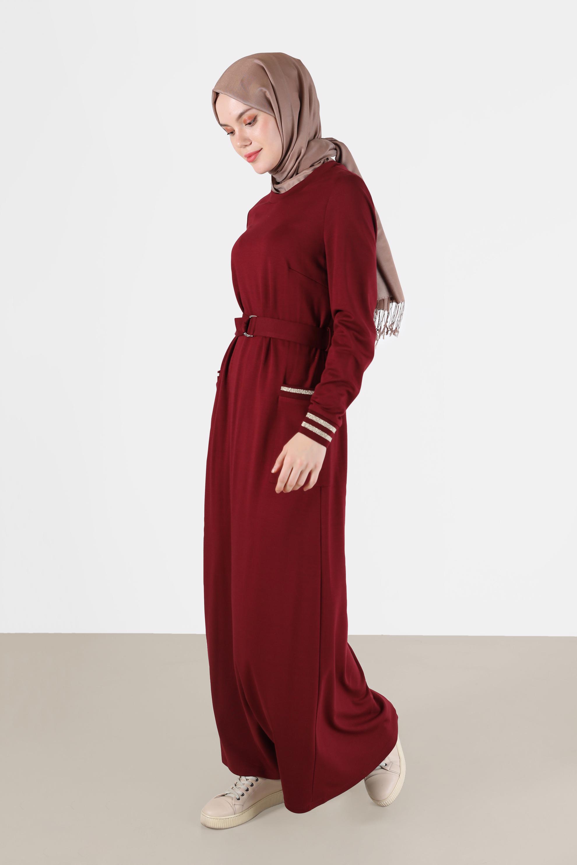 Tesettür giyim BORDO MANŞETLERİ LASTİKLİ BELİ KUŞAKLI ELBİSE 42410 
