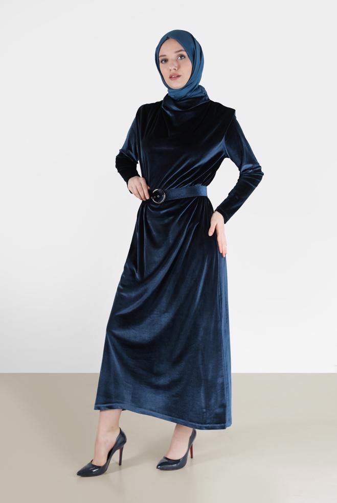 Tesettür giyim LACİVERT BELİ KUŞAKLI KADİFE ELBİSE 42416  - ALVİNA