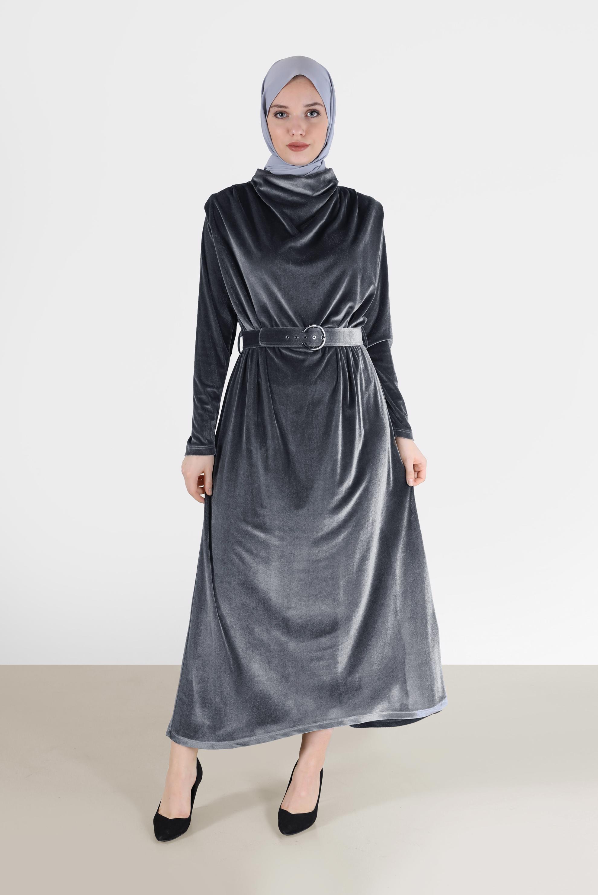 Tesettür giyim GRİ BELİ KUŞAKLI KADİFE ELBİSE 42416 