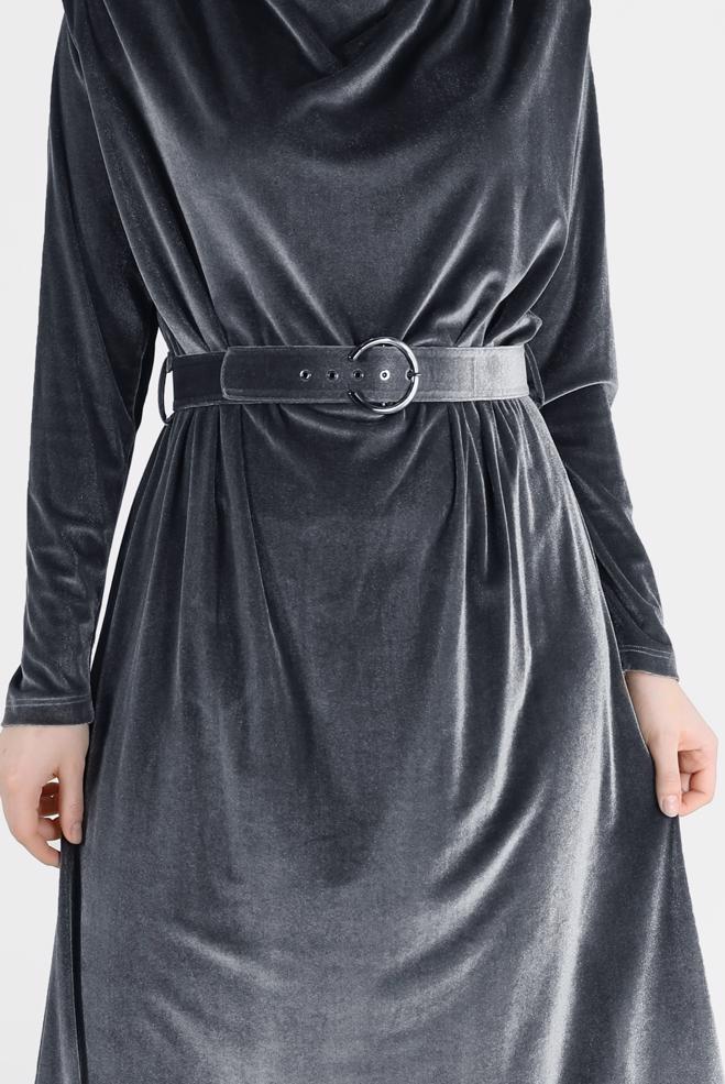 Tesettür giyim GRİ BELİ KUŞAKLI KADİFE ELBİSE 42416  - ALVİNA