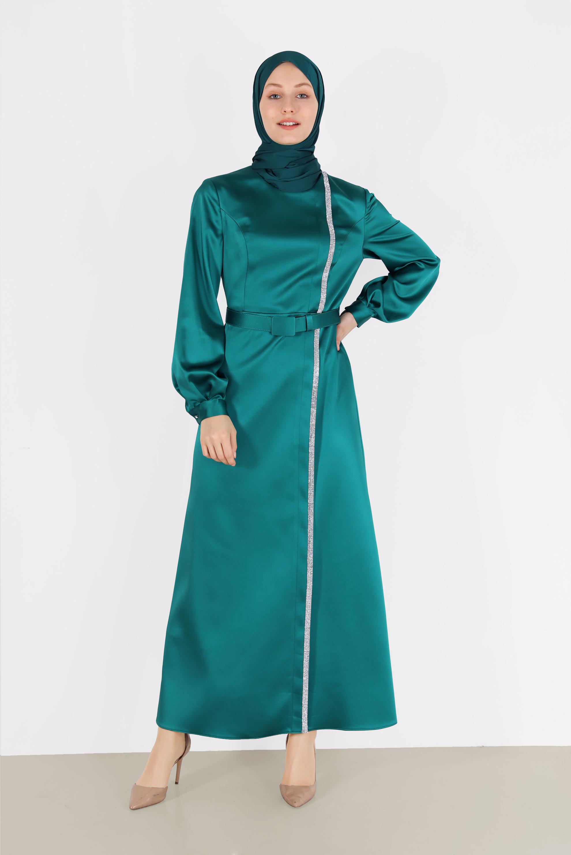 Tesettür giyim MAVİ TAŞLI ŞERİT DETAYLI SATEN ELBİSE 42417