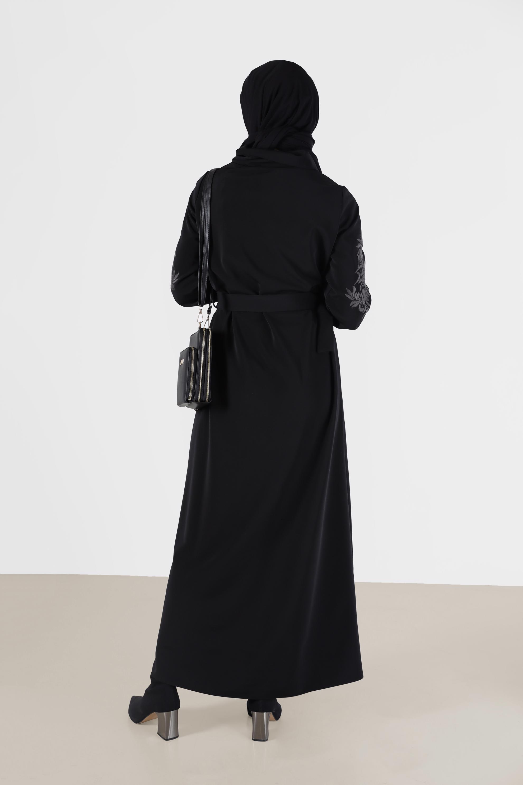 Vêtements hijab NOIR ROBE BRODÉE AVEC CEINTURE À MANCHES 42433