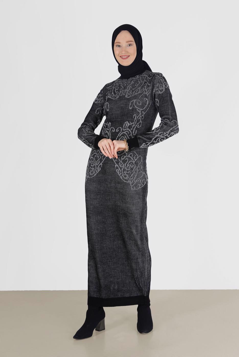 Tesettür giyim SİYAH DESENLİ TRİKO ELBİSE 42470