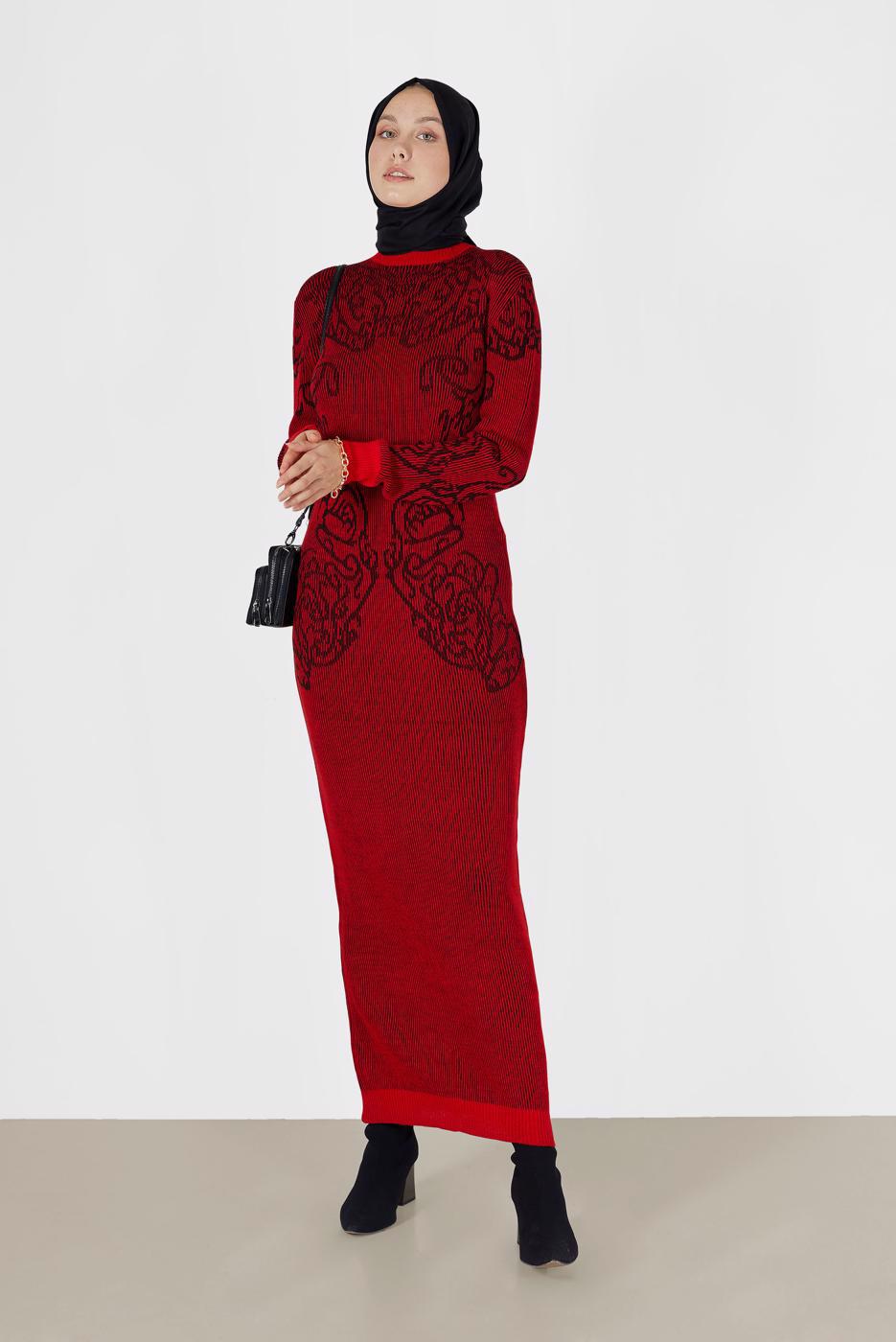 Tesettür giyim KIRMIZI DESENLİ TRİKO ELBİSE 42470