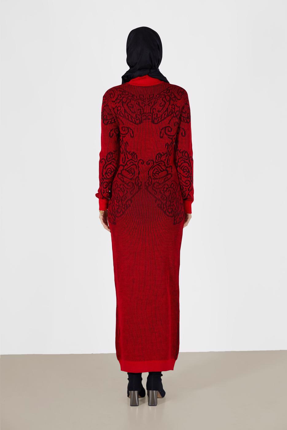 Tesettür giyim KIRMIZI DESENLİ TRİKO ELBİSE 42470