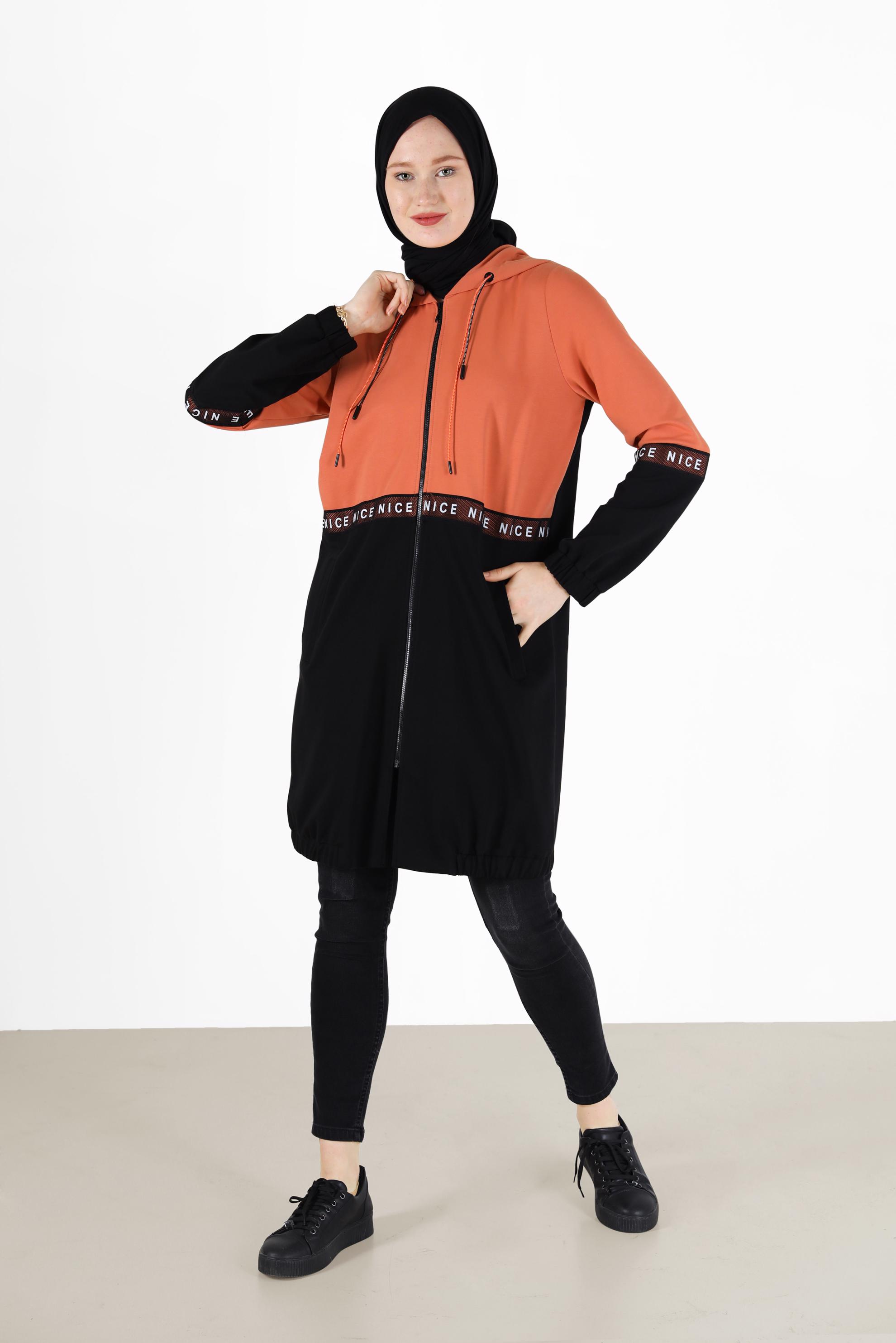 Tesettür giyim TURUNCU YAZI DETAYLI KAPÜŞONLU EŞOFMAN TUNİK 42173 
