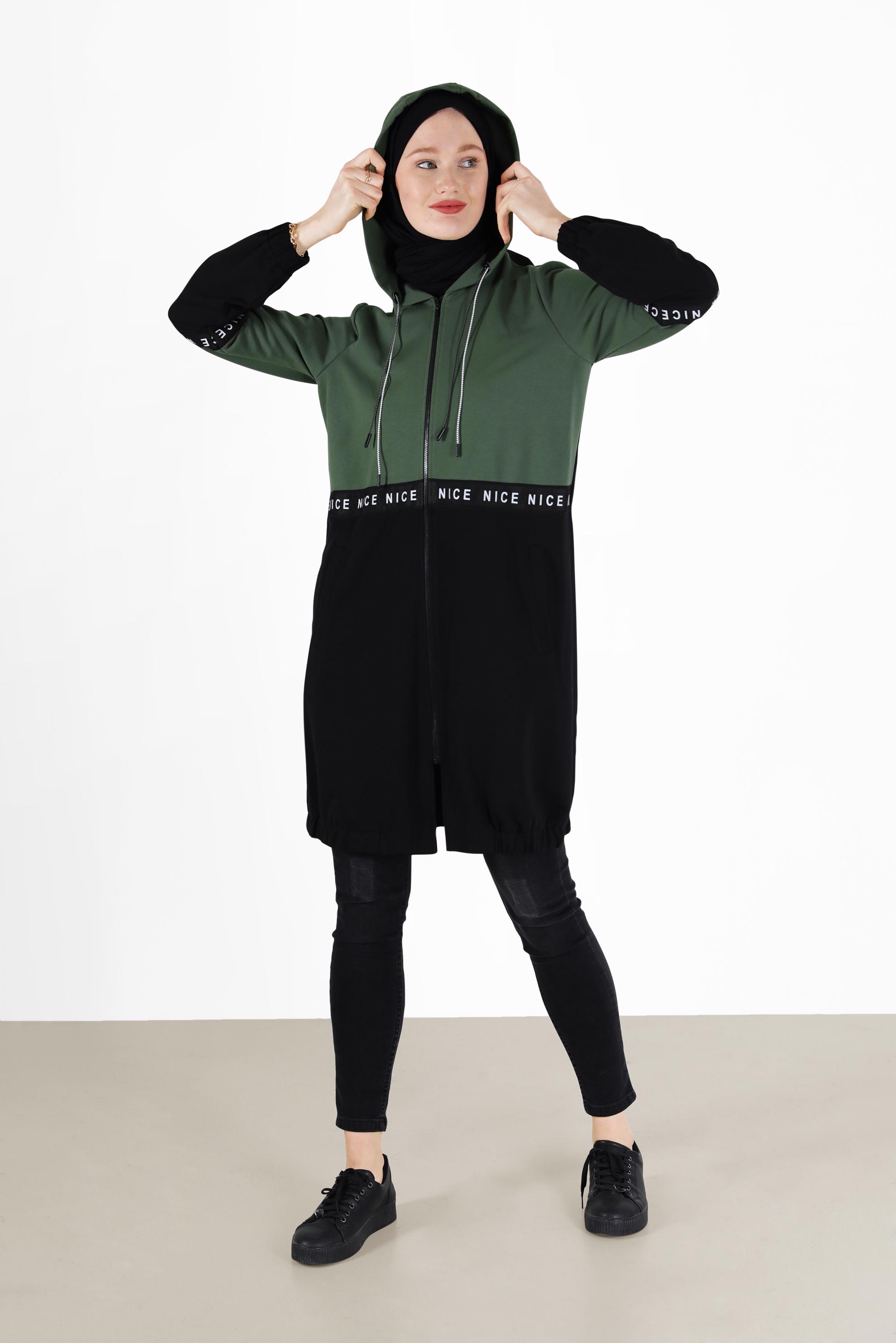 Tesettür giyim HAKİ YAZI DETAYLI KAPÜŞONLU EŞOFMAN TUNİK 42173 