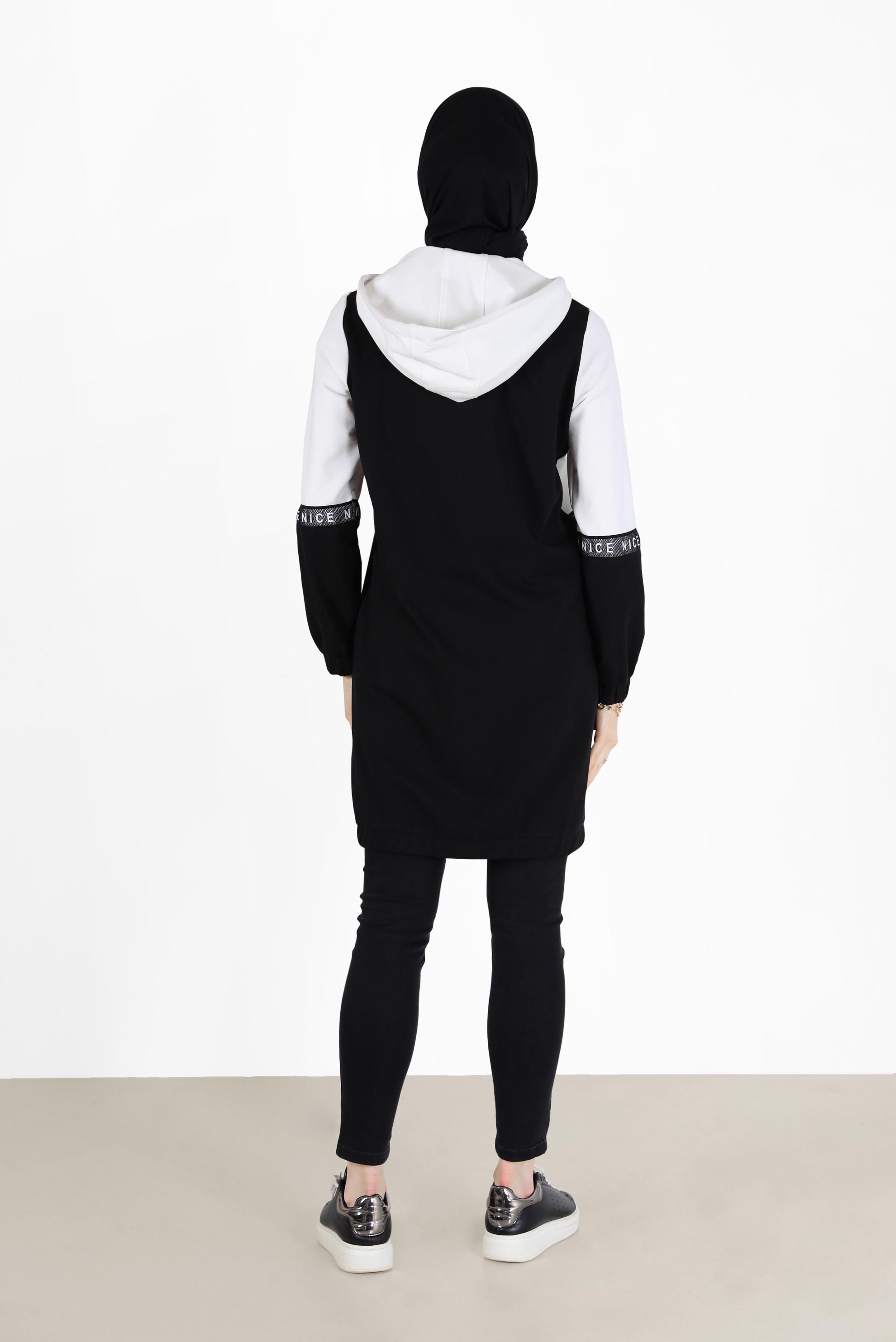 Tesettür giyim BEJ YAZI DETAYLI KAPÜŞONLU EŞOFMAN TUNİK 42173 