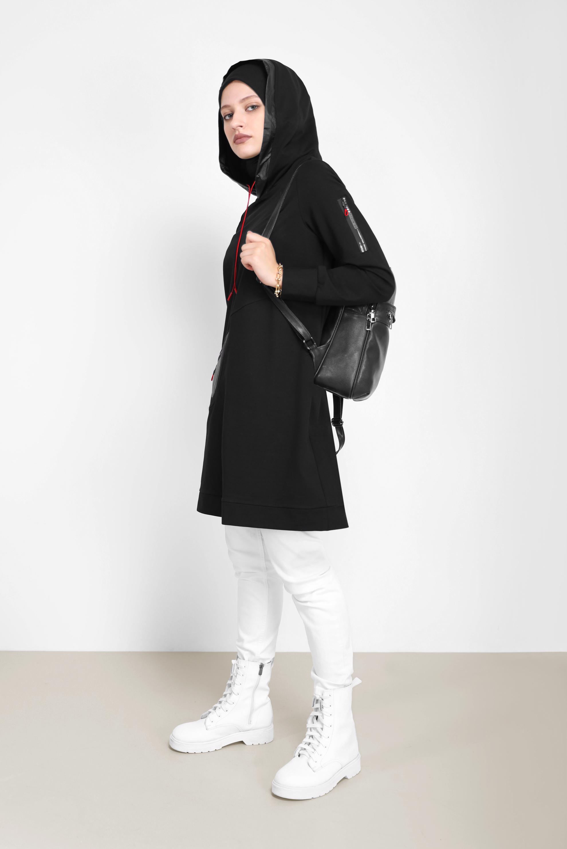 Tesettür giyim SİYAH KAPÜŞONLU BAĞCIKLI EŞOFMAN TUNİK 42174 
