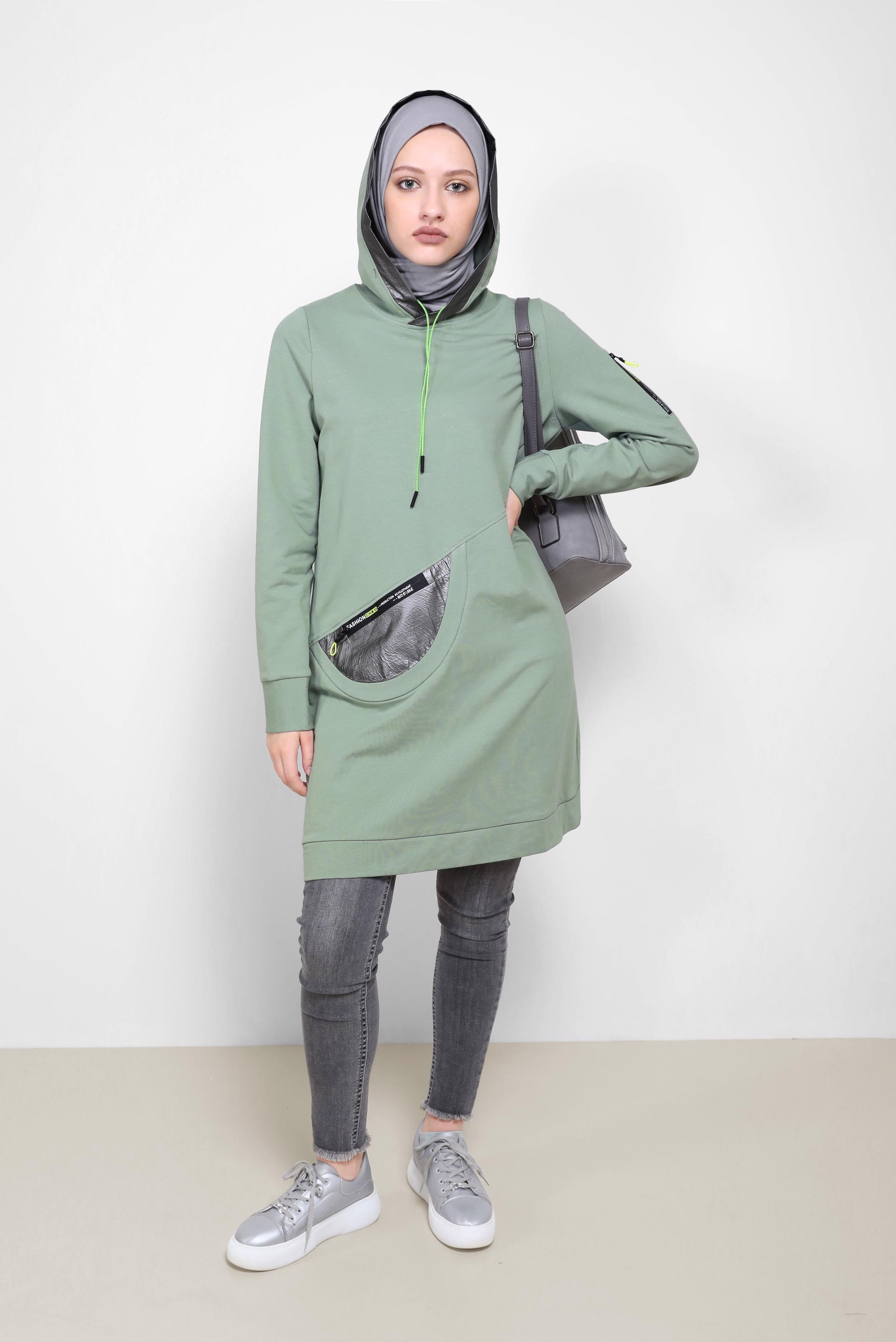 Tesettür giyim YEŞİL KAPÜŞONLU BAĞCIKLI EŞOFMAN TUNİK 42174 