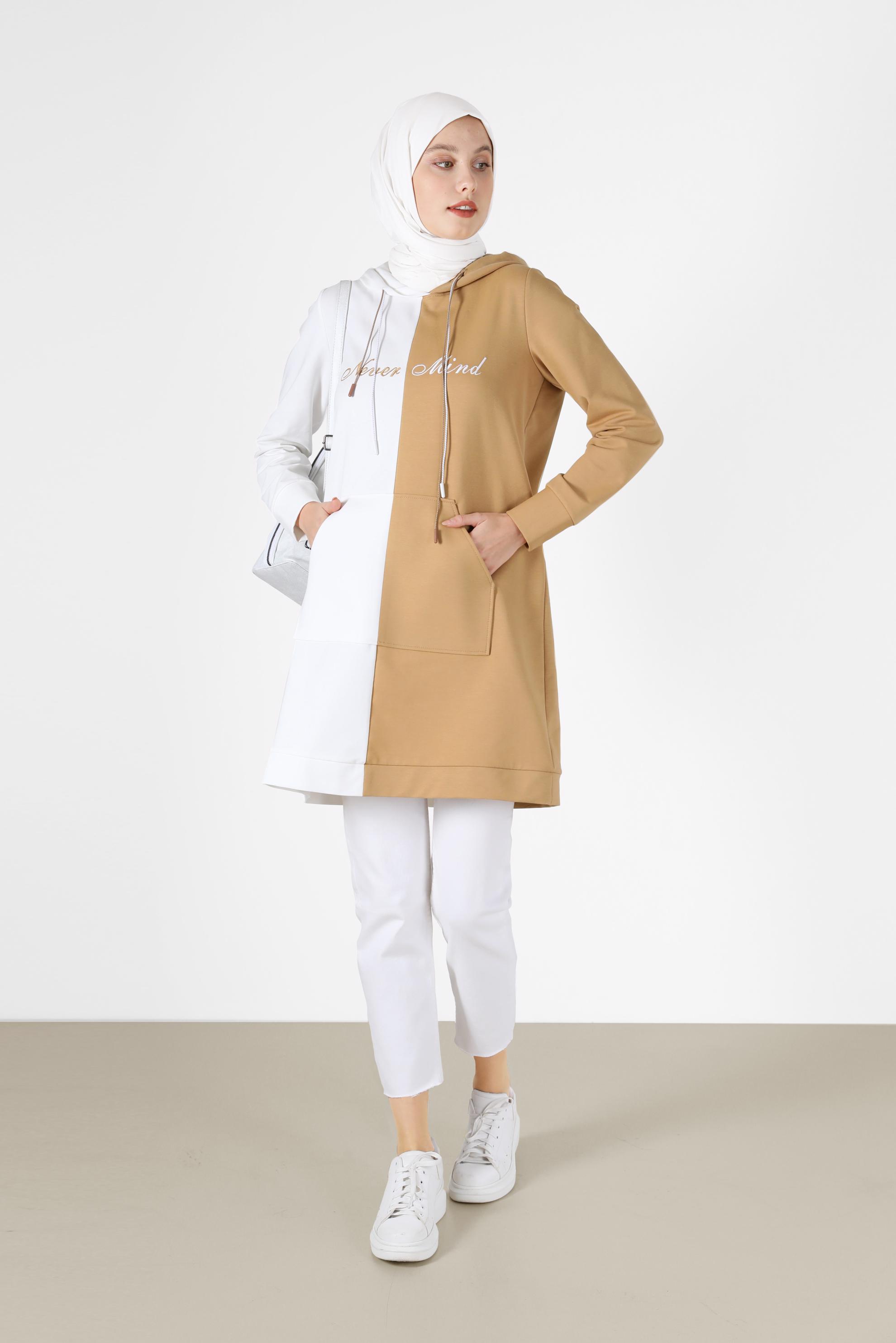 Tesettür giyim KAHVE İKİ RENKLİ YAZI BASKILI EŞOFMAN TUNİK 42178	