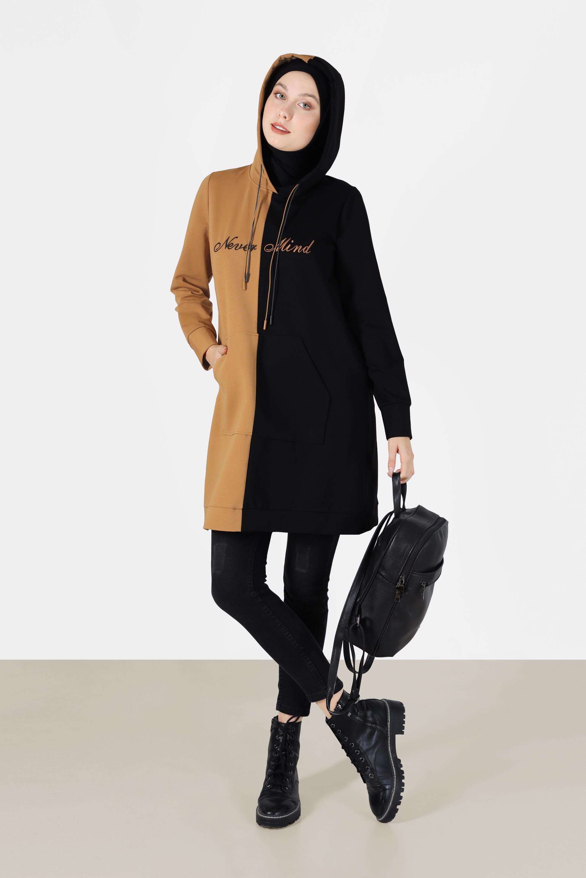 Tesettür giyim SİYAH İKİ RENKLİ YAZI BASKILI EŞOFMAN TUNİK 42178	