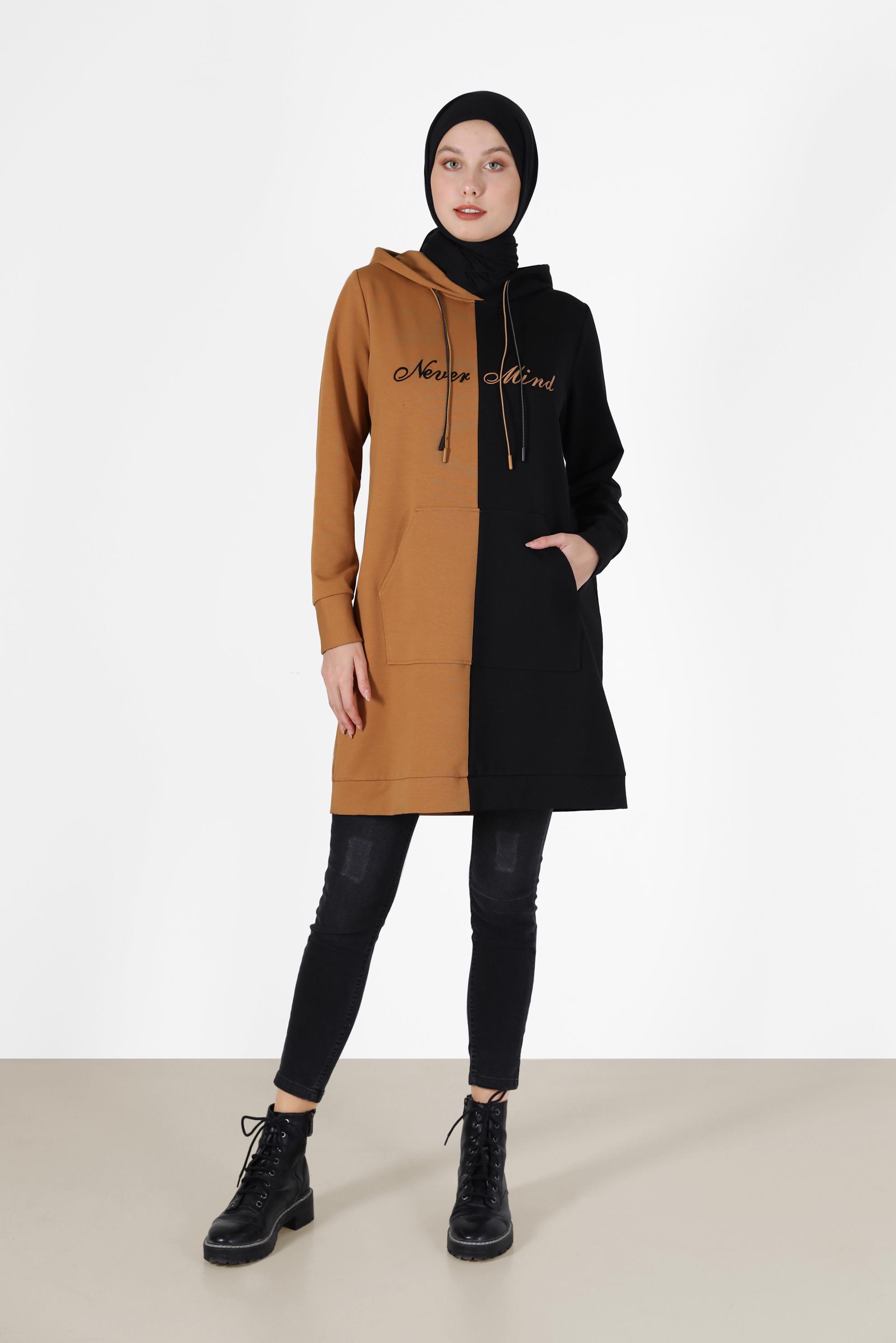 Tesettür giyim SİYAH İKİ RENKLİ YAZI BASKILI EŞOFMAN TUNİK 42178	