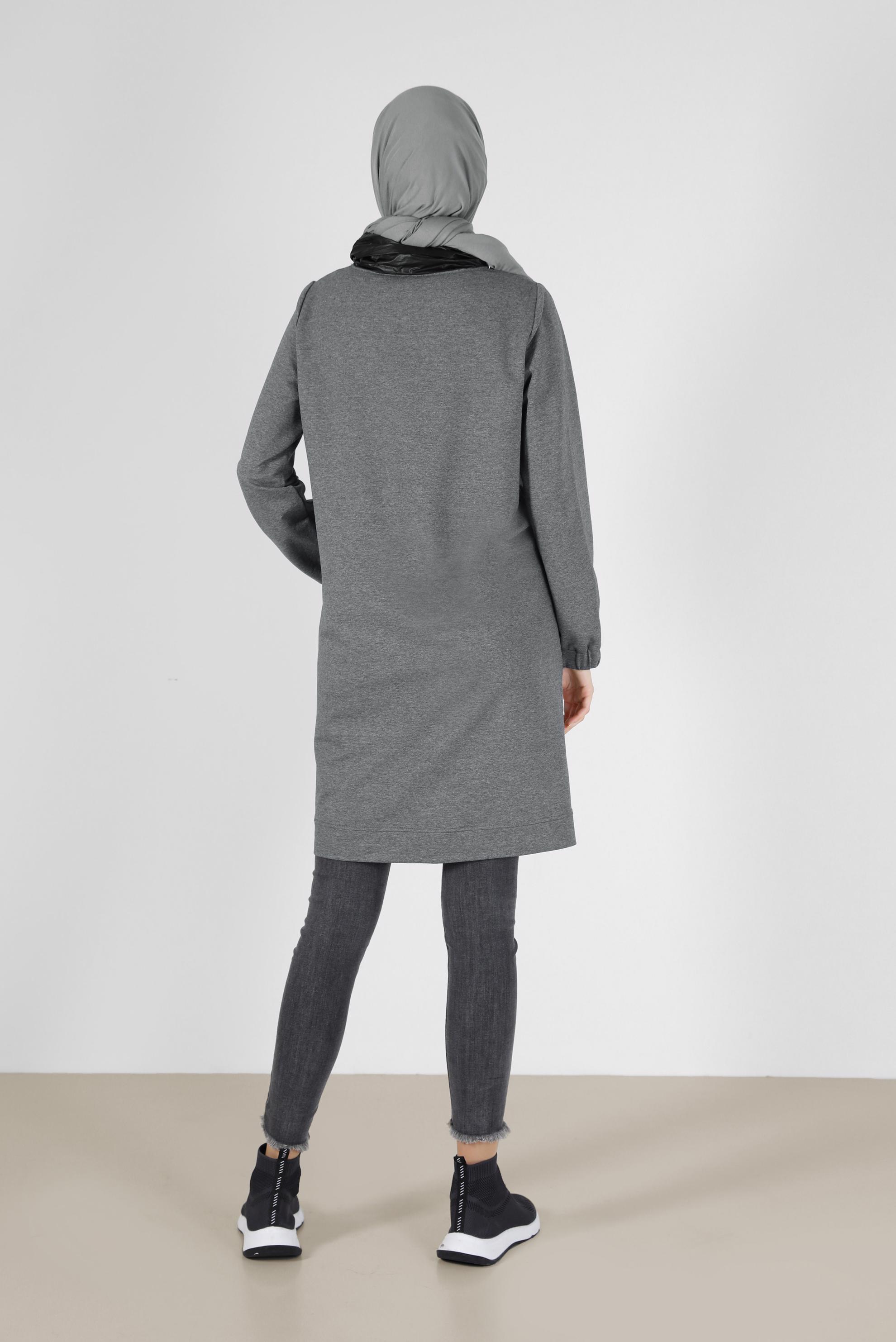 Tesettür giyim GRİ DERİ DETAYLI EŞOFMAN TUNİK 42180 