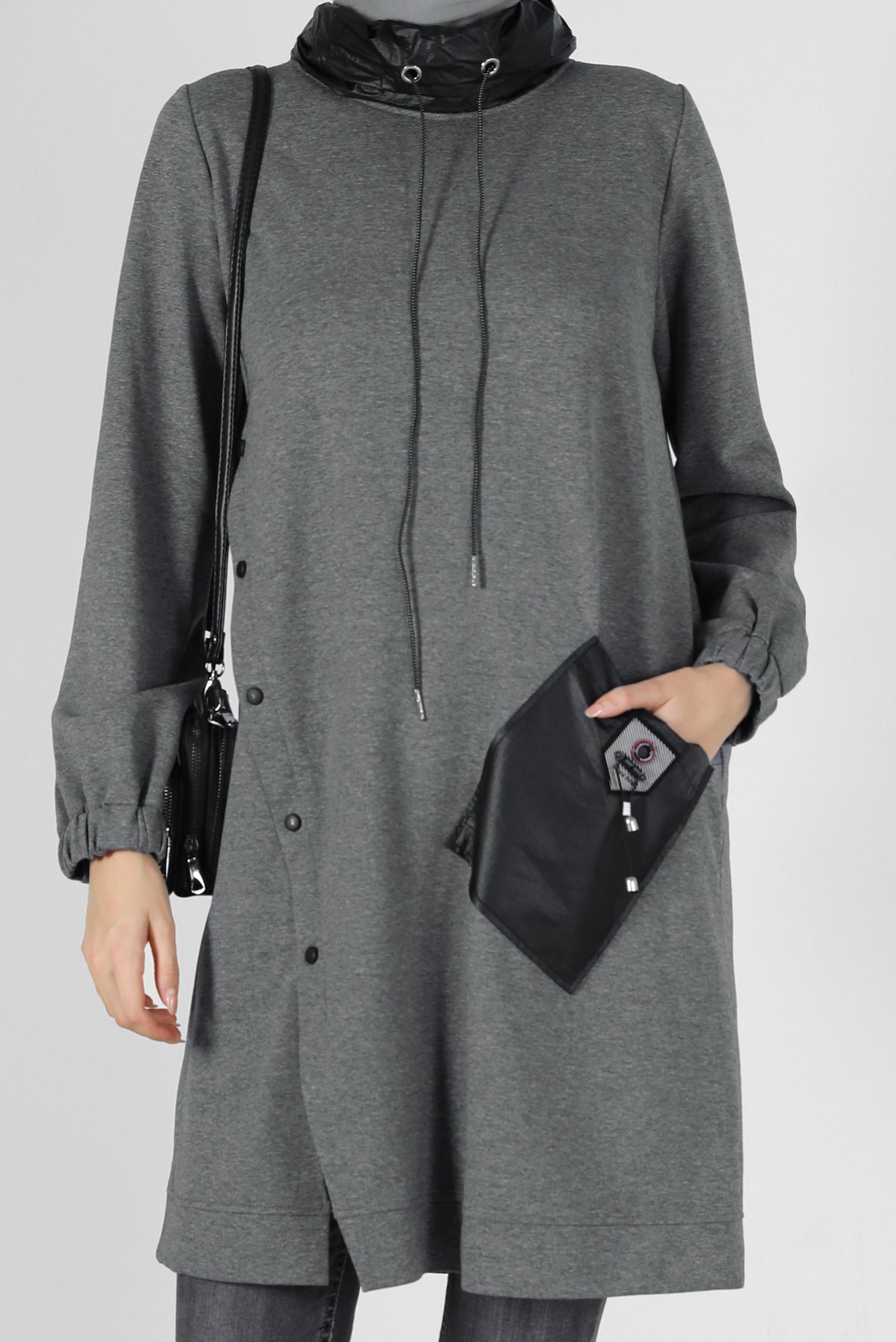 Tesettür giyim GRİ DERİ DETAYLI EŞOFMAN TUNİK 42180 