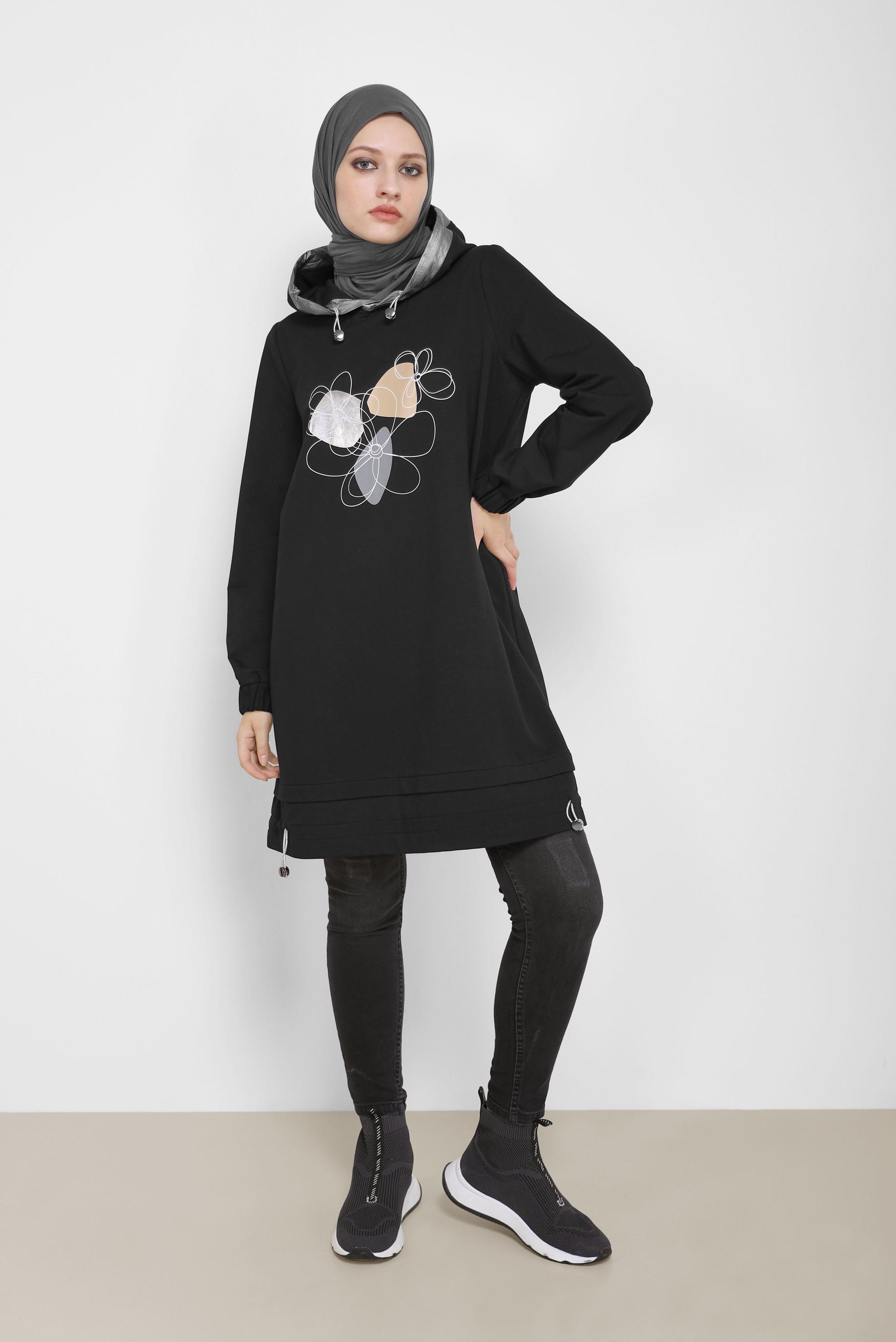 Tesettür giyim SİYAH ÇİÇEK BASKILI KAPÜŞONLU EŞOFMAN TUNİK 42184 