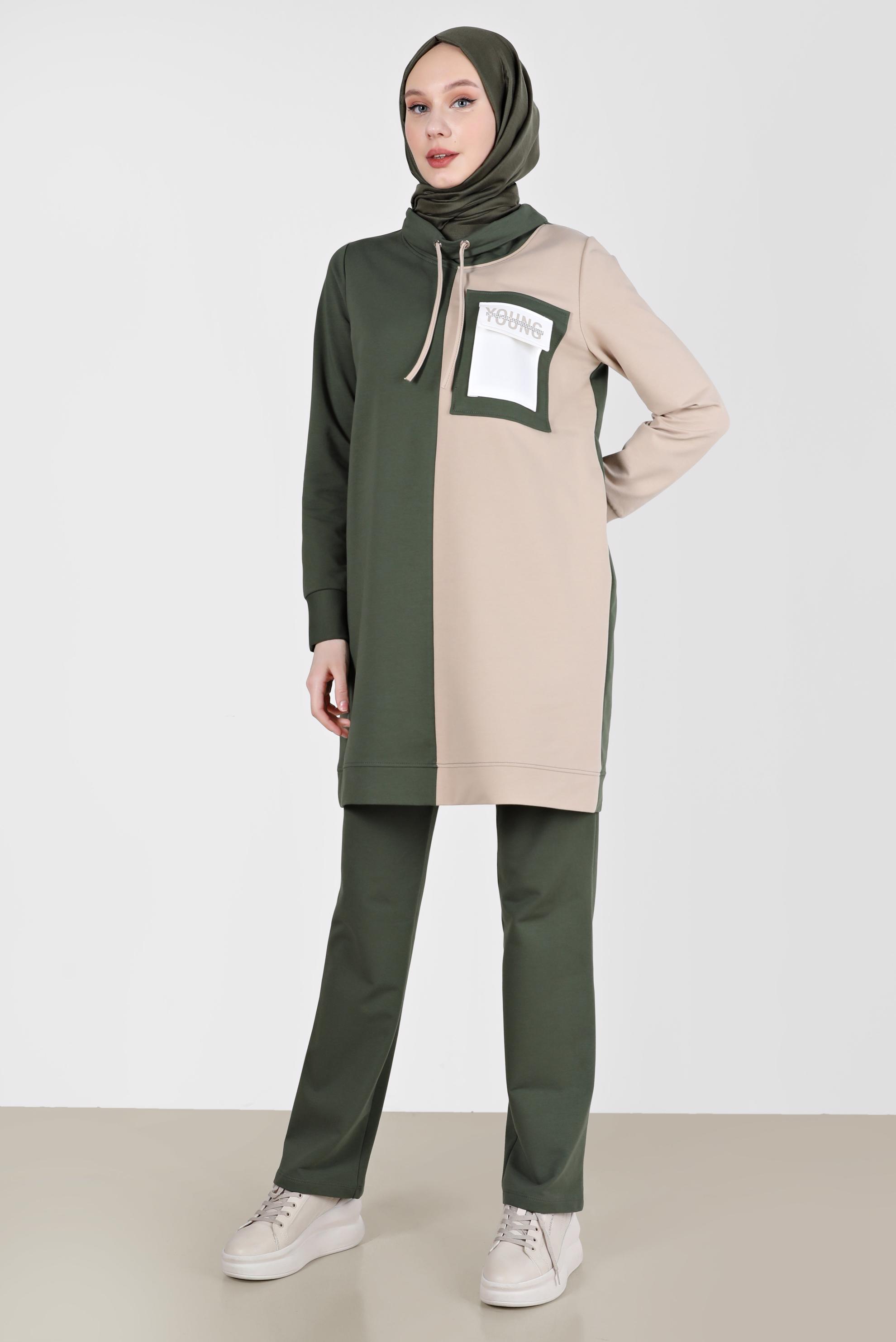 Vêtements hijab KAKI ENSEMBLE DE SURVÊTEMENT AVEC DÉTAILS SLOGAN 42239