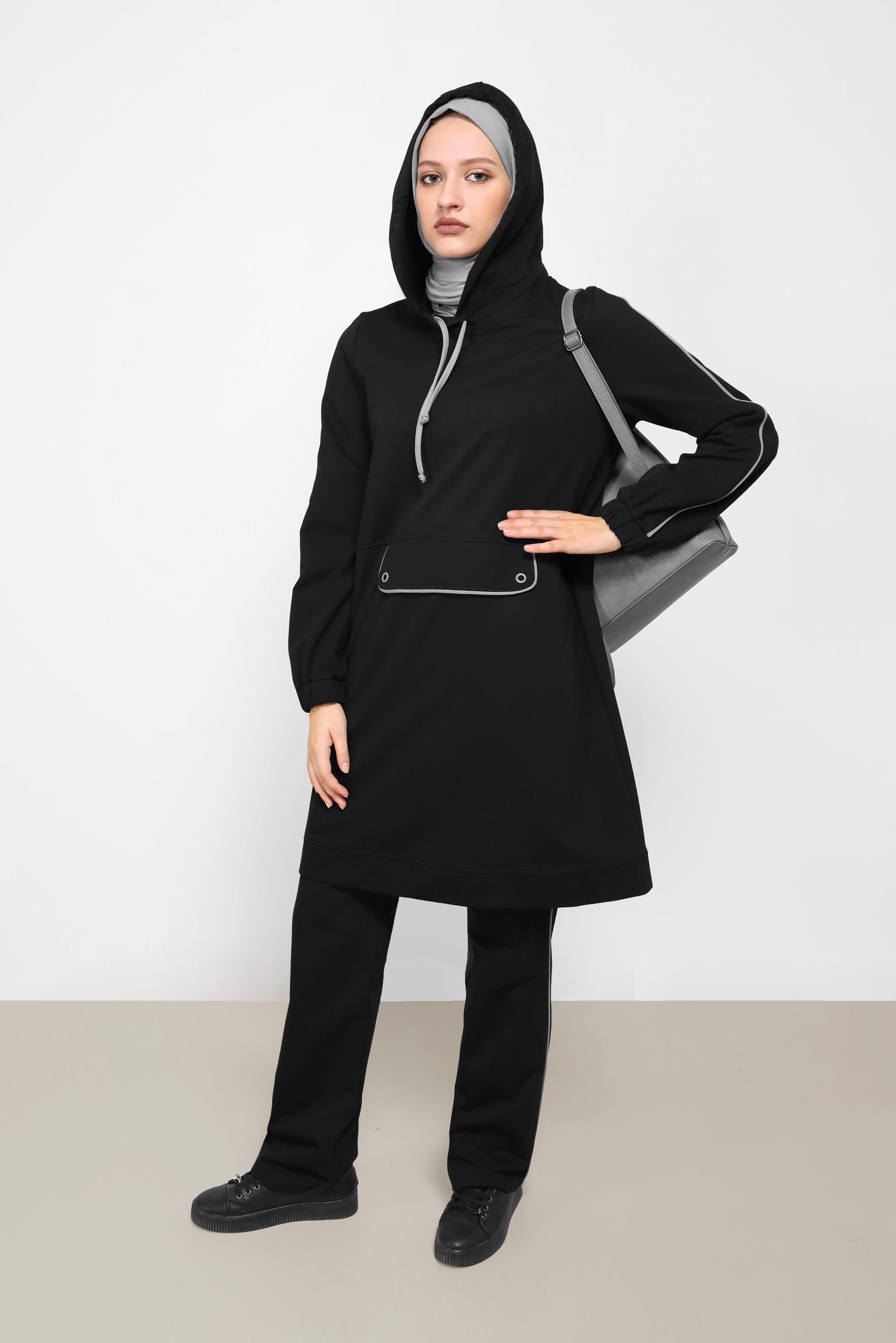 Tesettür giyim SİYAH KAPÜŞONLU İKİLİ EŞOFMAN TAKIMI 42243 