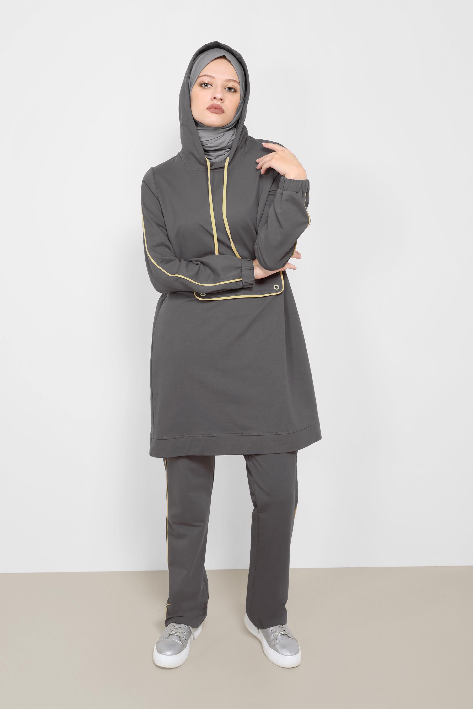 Tesettür giyim GRİ KAPÜŞONLU İKİLİ EŞOFMAN TAKIMI 42243 