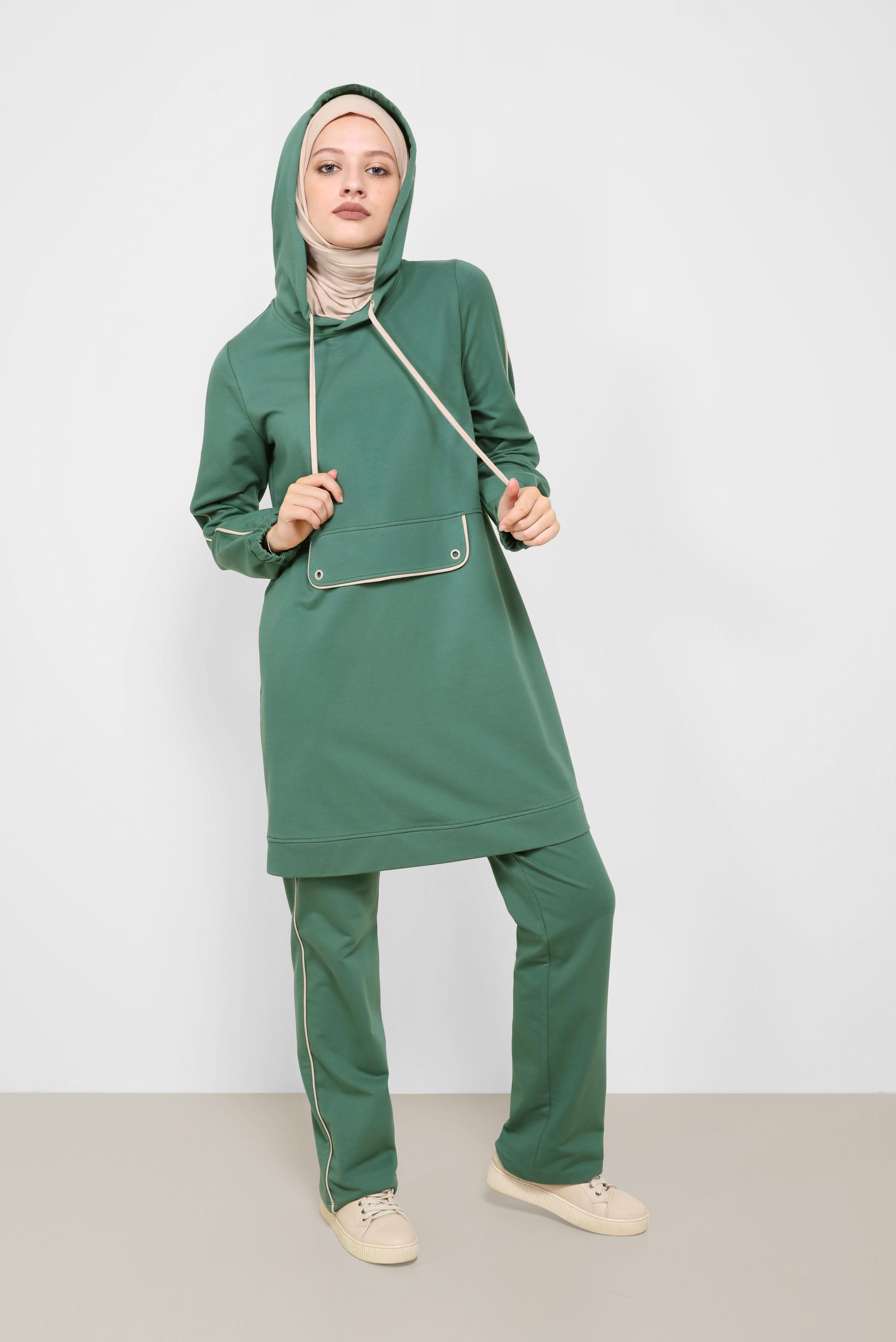 Vêtements hijab VERT ENSEMBLE DE SURVÊTEMENT 2 PIÈCES À CAPUCHE 42243