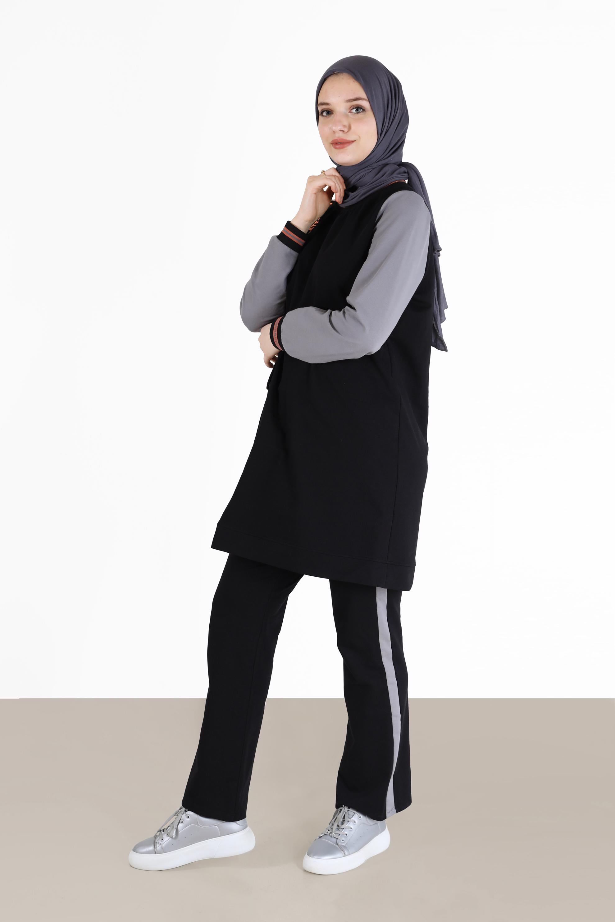 Tesettür giyim SİYAH YAZI DETAYLI CEPLİ İKİLİ PANT. EŞOFMAN TAKIM 42269 