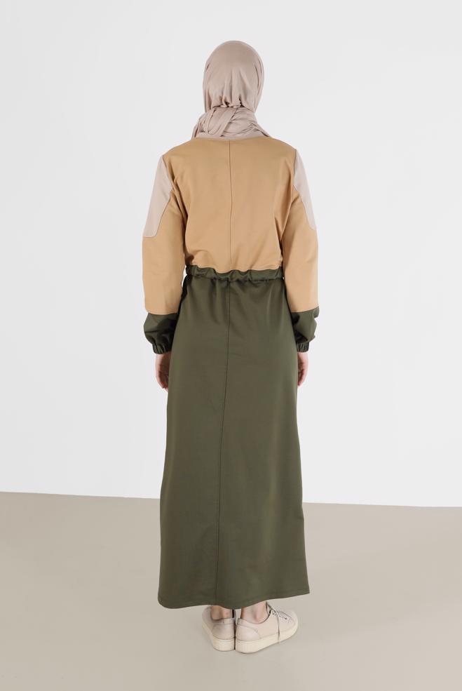 Vêtements hijab KAKI ROBE DE SURVÊTEMENT IMPRIMÉ SLOGAN TAILLE FRONCÉE 42272 - ALVİNA