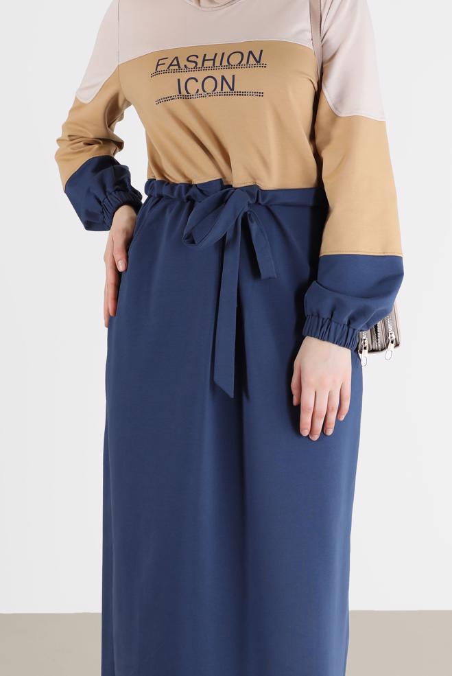 Vêtements hijab BLEU MARINE ROBE DE SURVÊTEMENT IMPRIMÉ SLOGAN TAILLE FRONCÉE 42272 - ALVİNA