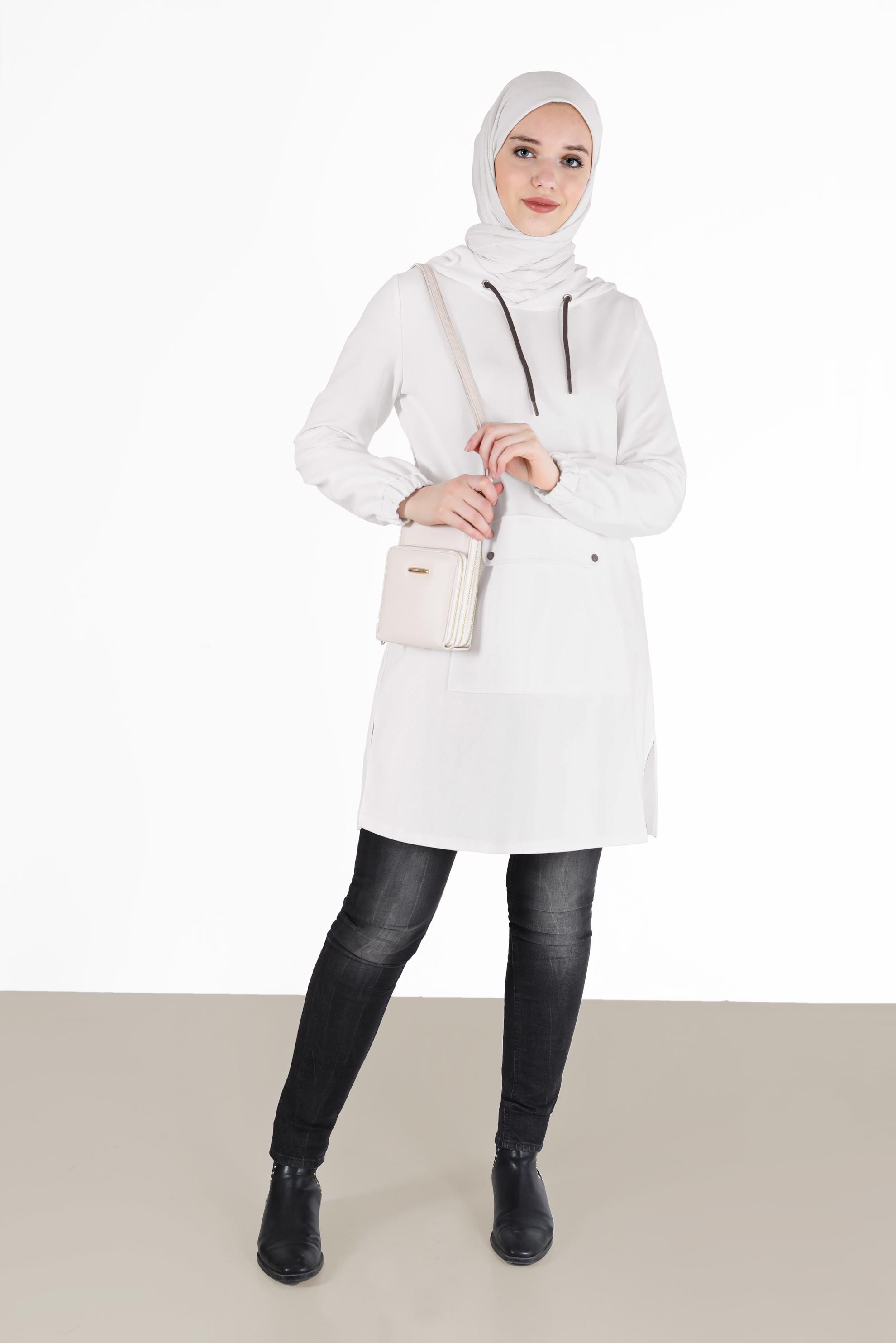 Tesettür giyim BEYAZ MANŞETLERİ LASTİKLİ KAPÜŞONLU EŞOFMAN TUNİK 42342 