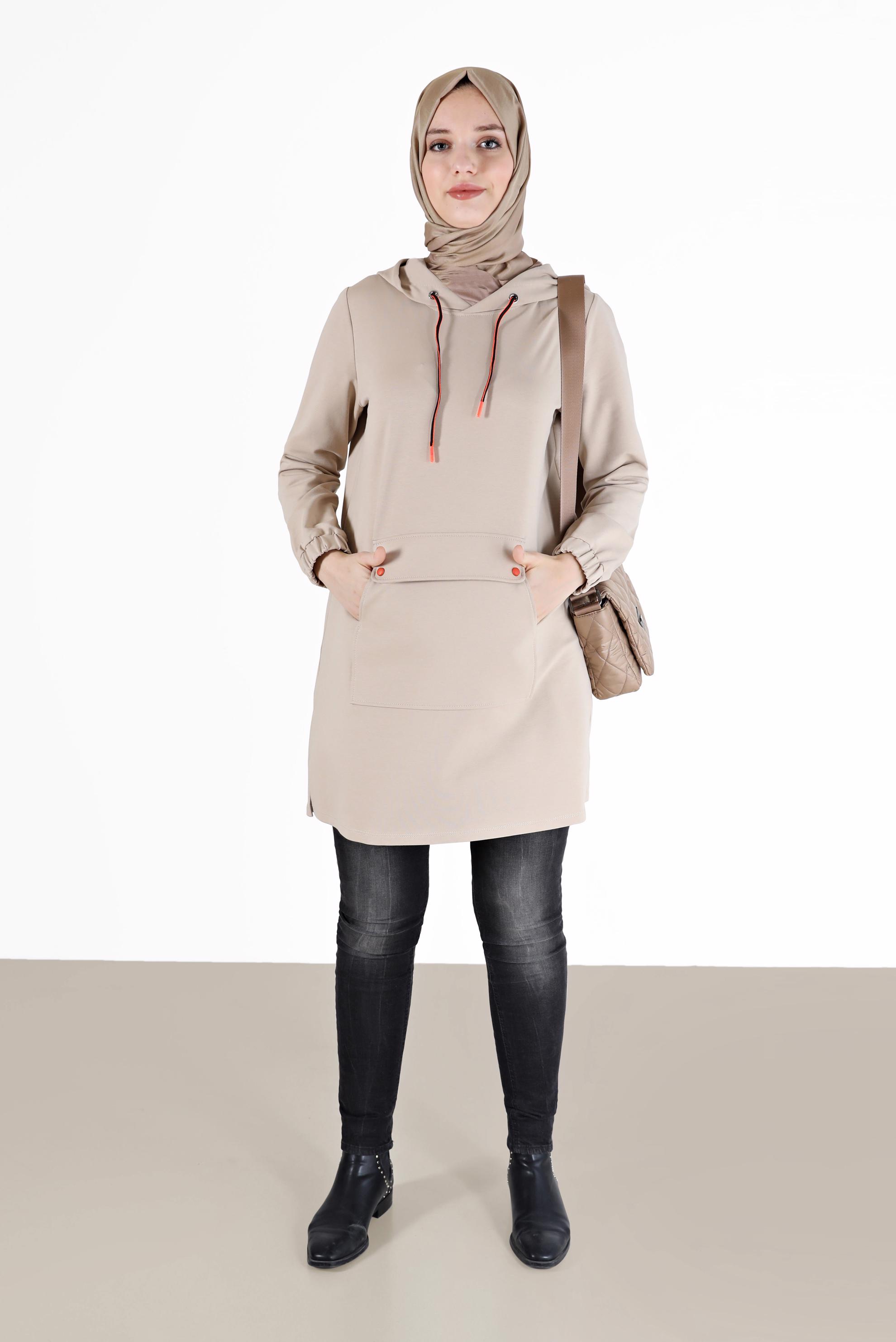 Tesettür giyim BEJ MANŞETLERİ LASTİKLİ KAPÜŞONLU EŞOFMAN TUNİK 42342 