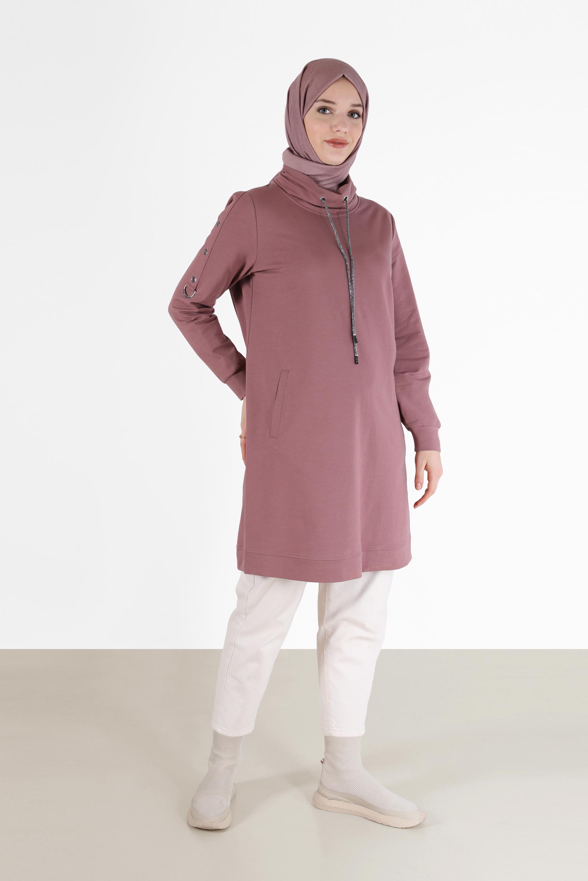 Tesettür giyim PEMBE KOLLARI KUŞGÖZÜ DETAYLI DEGAJE YAKA EŞOFMAN TUNİK 42343 