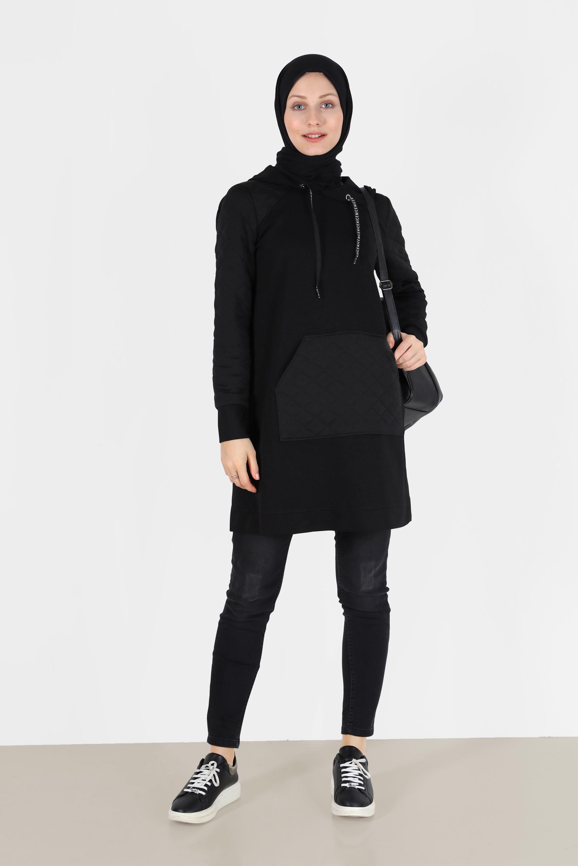 Tesettür giyim SİYAH KAPİTONE DESEN DETAYLI KAPÜŞONLU EŞOFMAN TUNİK 42344 