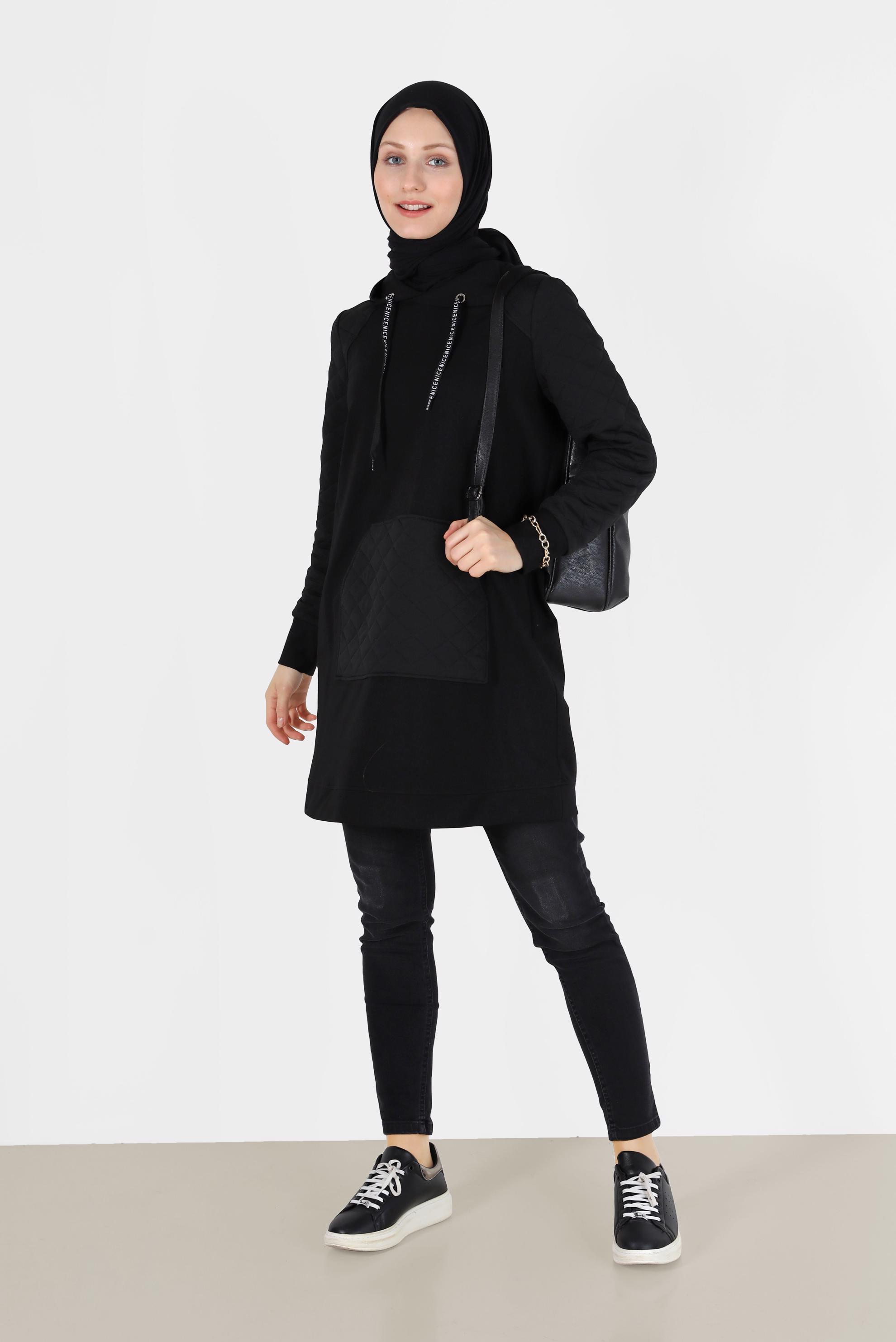 Tesettür giyim SİYAH KAPİTONE DESEN DETAYLI KAPÜŞONLU EŞOFMAN TUNİK 42344 