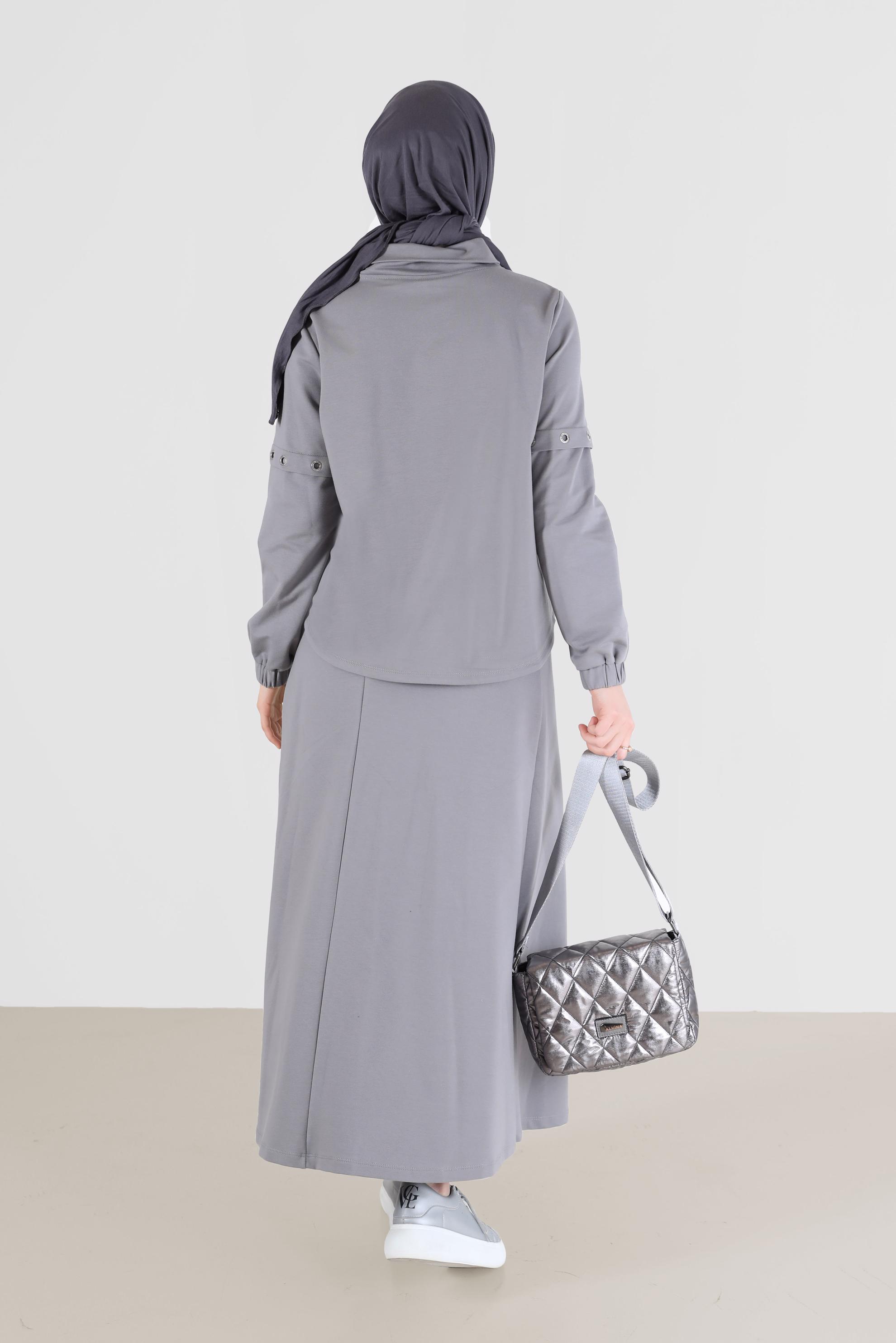 Vêtements hijab GRIS ENSEMBLE DE SURVÊTEMENT JUPE 2 PIÈCES À COL COL CHEMISIER AVEC OEILLETS 42347