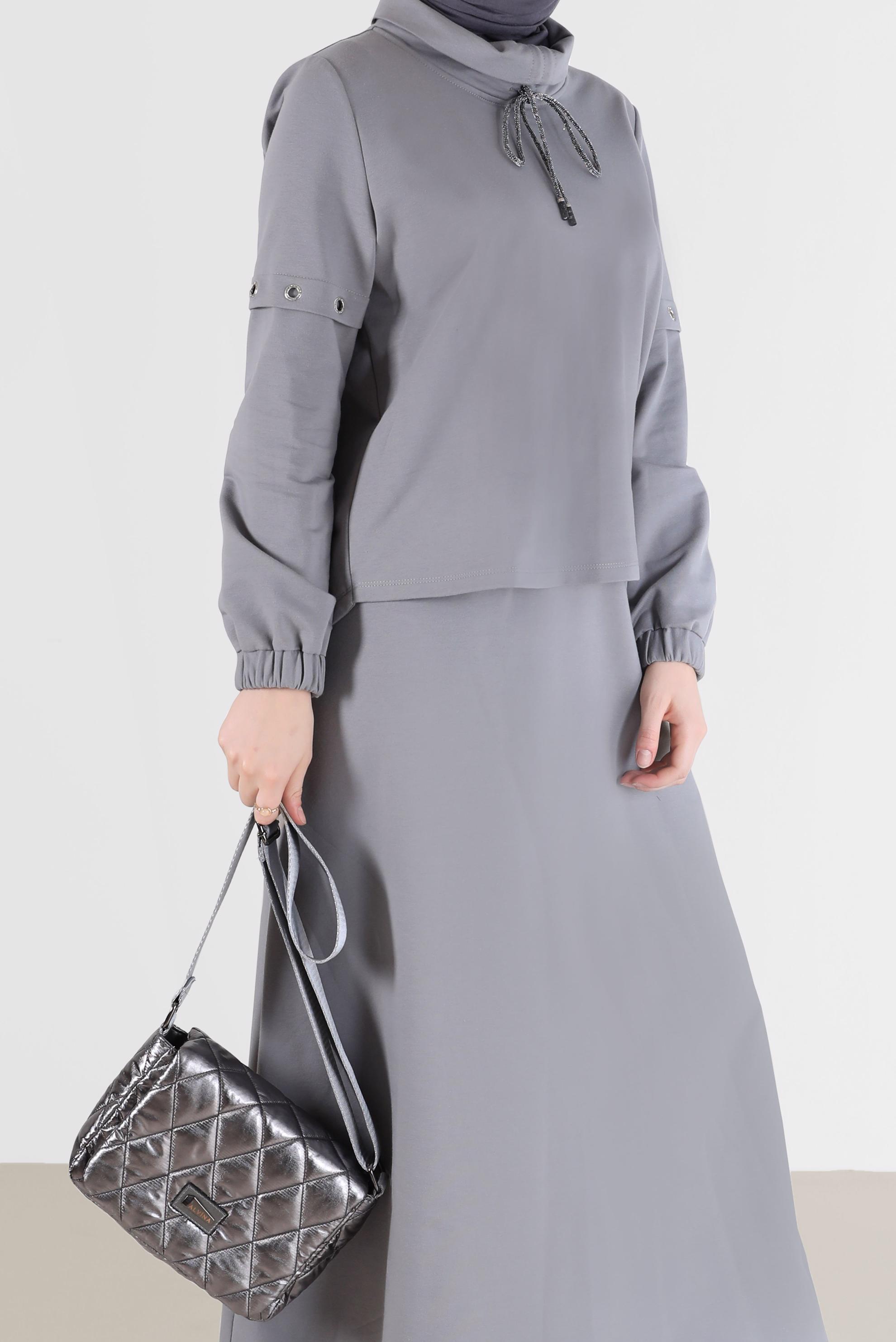 Vêtements hijab GRIS ENSEMBLE DE SURVÊTEMENT JUPE 2 PIÈCES À COL COL CHEMISIER AVEC OEILLETS 42347