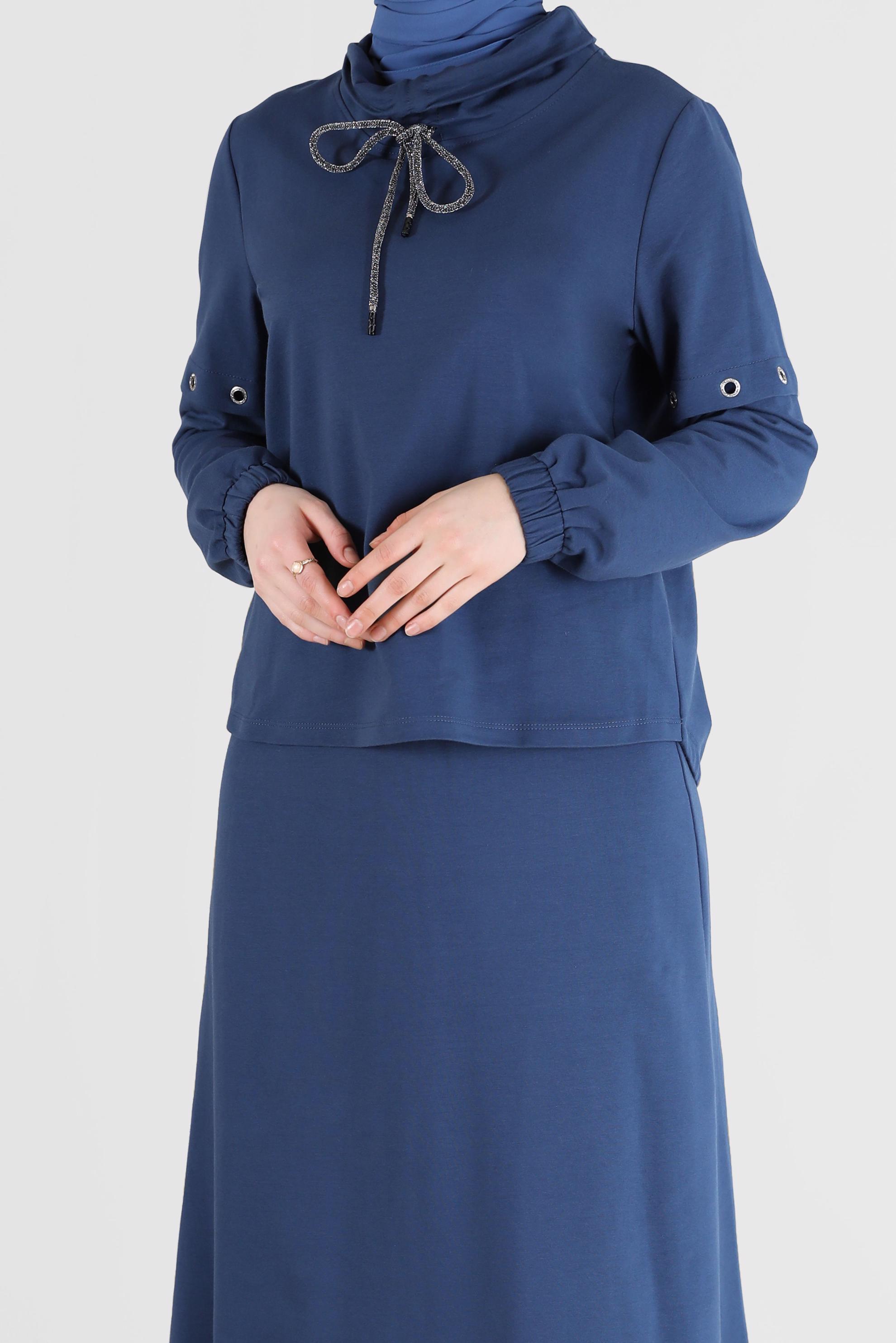 Vêtements hijab BLEU MARINE ENSEMBLE DE SURVÊTEMENT JUPE 2 PIÈCES À COL COL CHEMISIER AVEC OEILLETS 42347