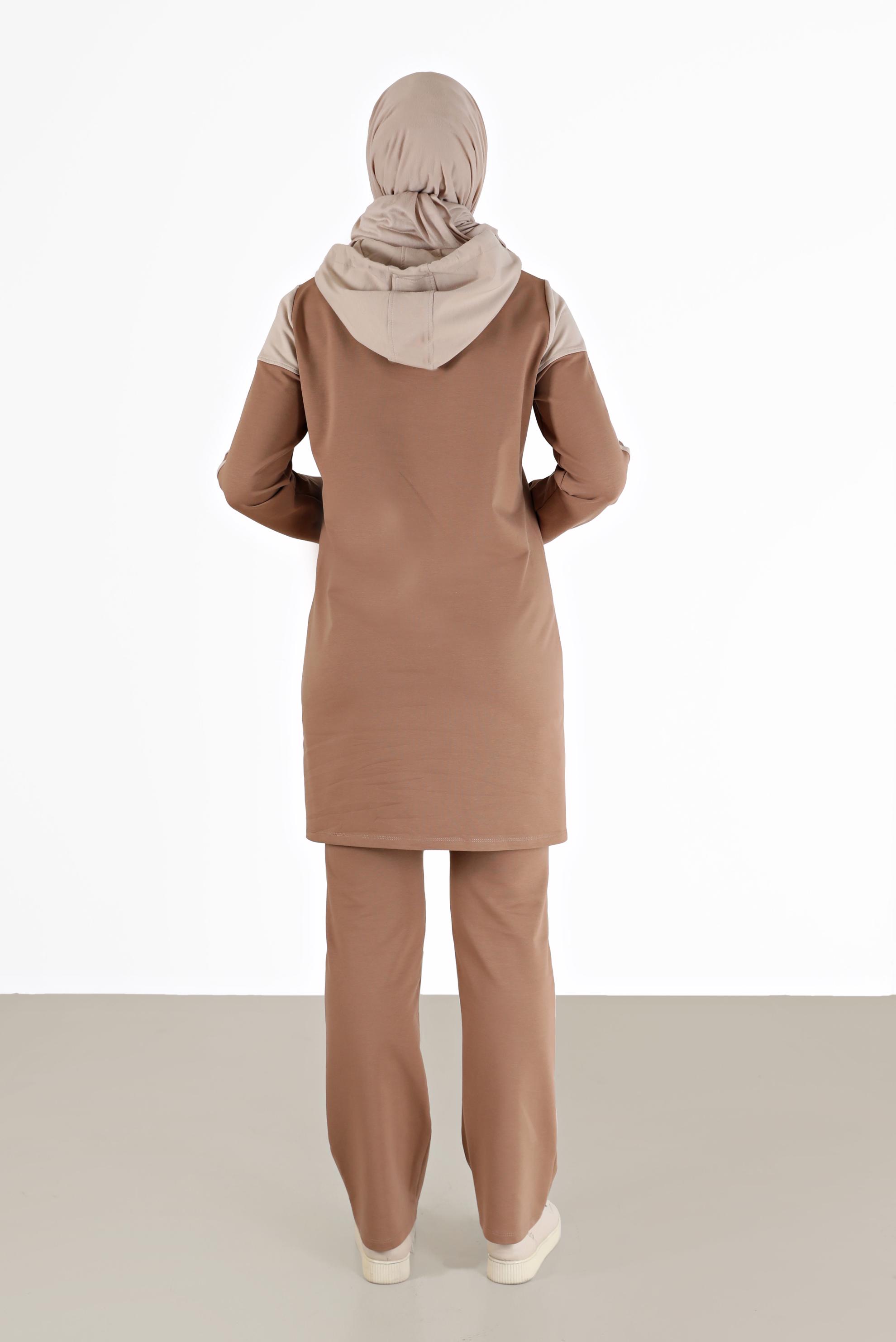 Tesettür giyim KAHVE RENK BLOKLU KAPÜŞONLU İKİLİ PANT. EŞOFMAN TAKIMI 42349  