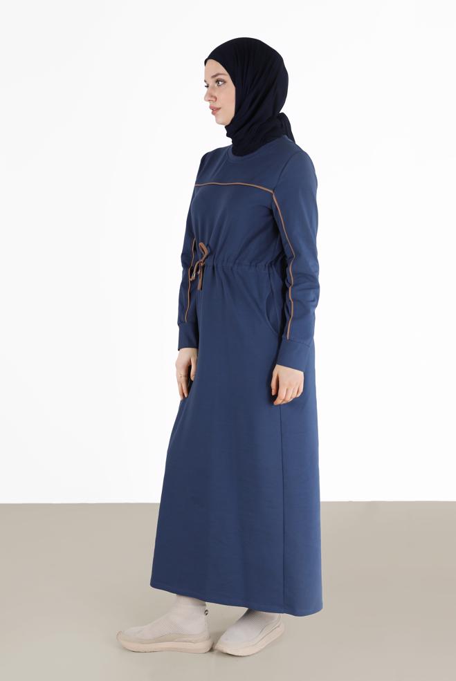 Vêtements hijab BLEU MARINE ROBE DE SURVÊTEMENT À RAYURES ET DÉTAILS 42350 - ALVİNA