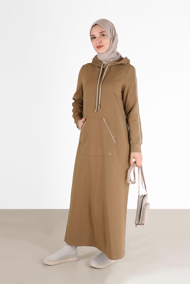 Vêtements hijab BRUN ROBE DE SURVÊTEMENT À CAPUCHE AVEC POCHES 42351 - ALVİNA