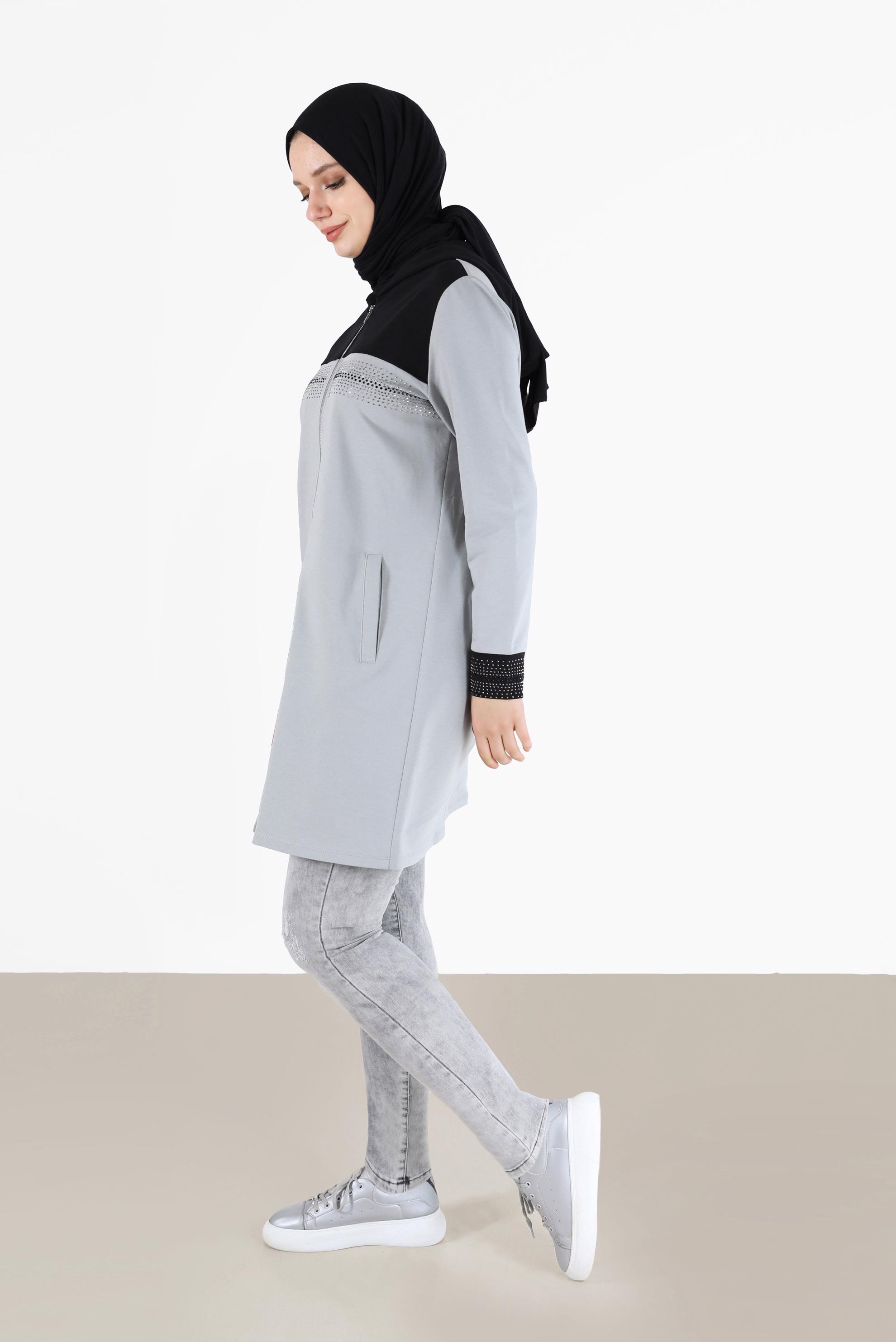 Tesettür giyim GÜMÜŞ TAŞ DETAYLI İKİ RENK EŞOFMAN TUNİK 42441 