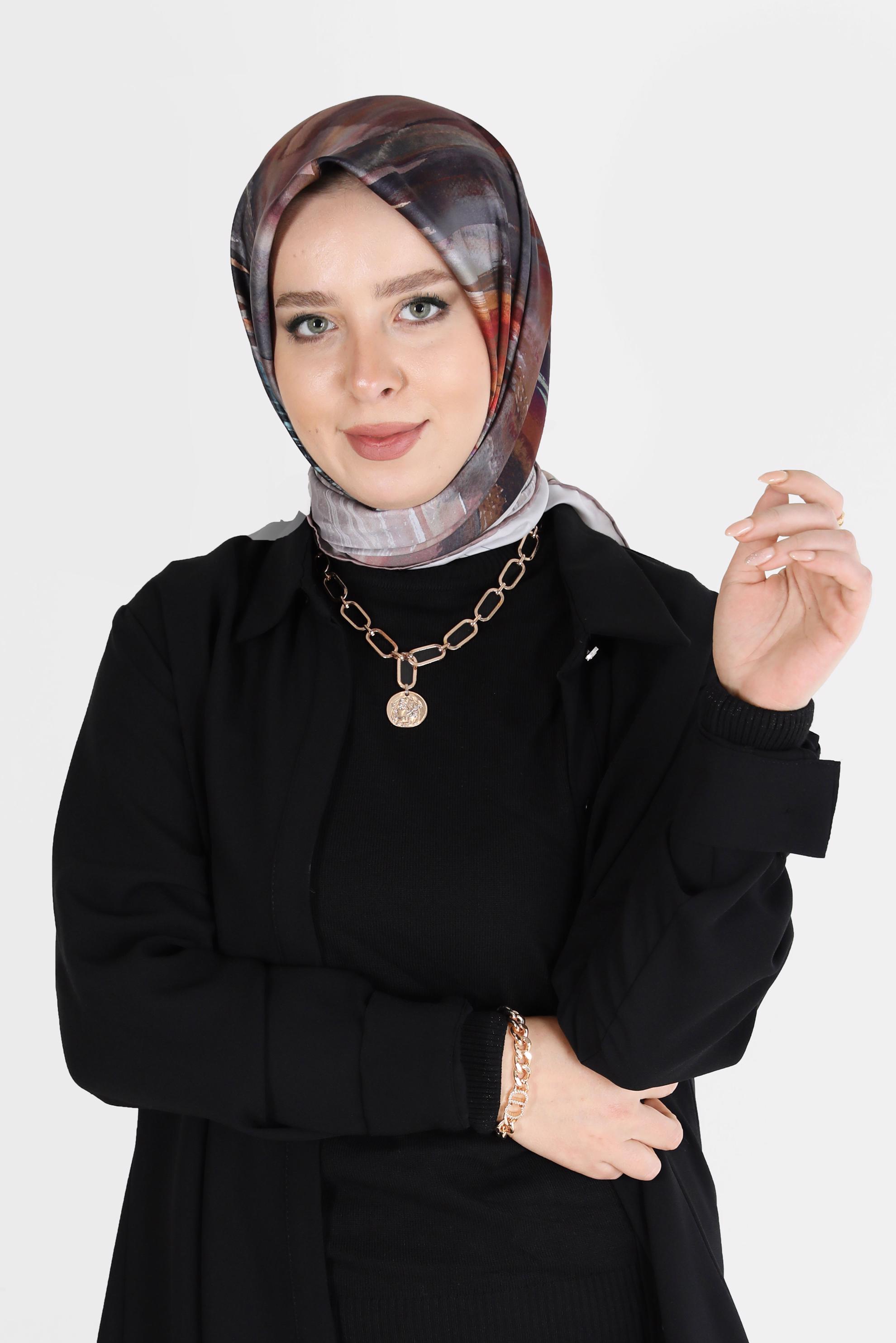 Tesettür giyim PEMBE ALVİNA DİJİTAL SURA EŞARP 8095 