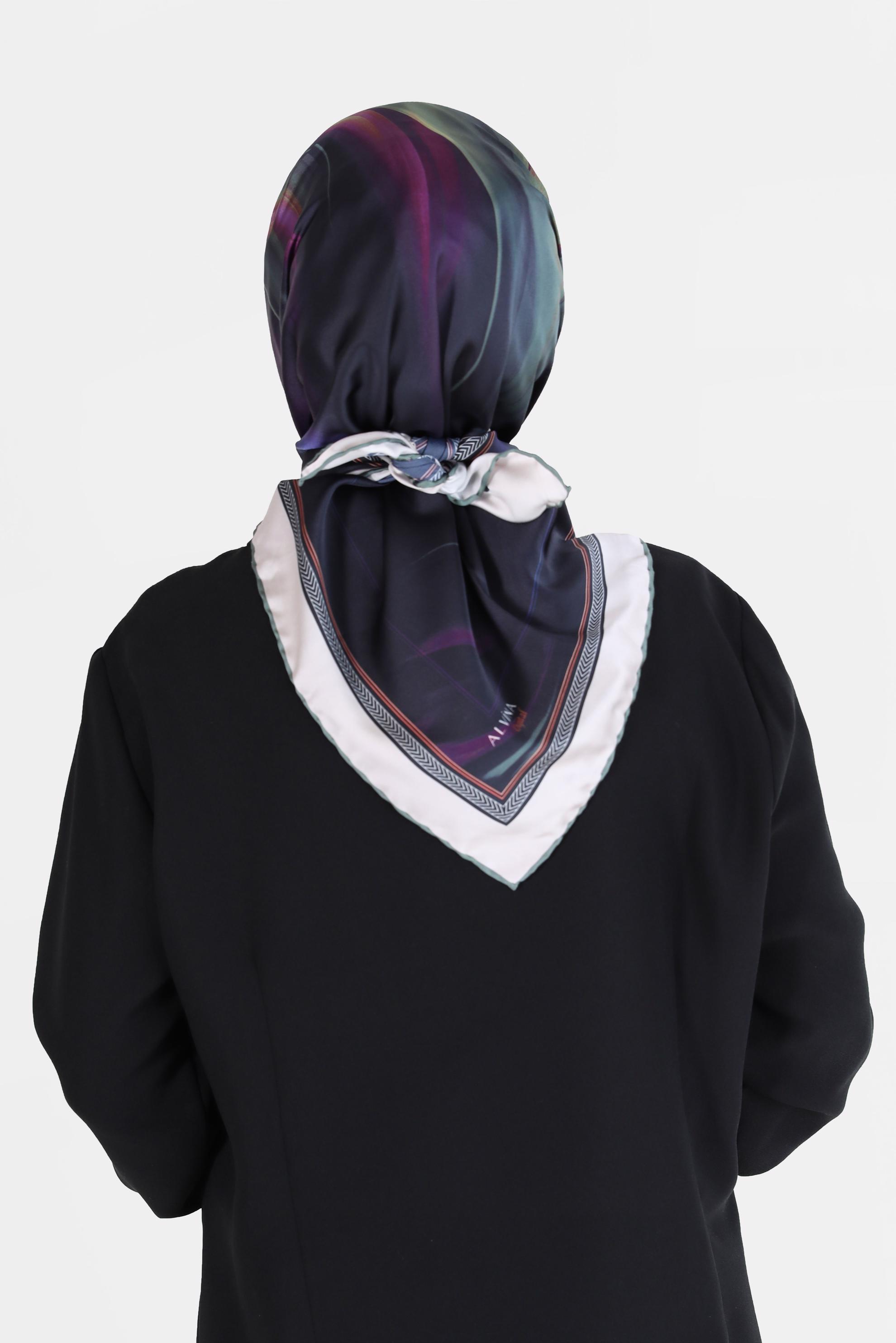 Tesettür giyim HAKİ ALVİNA DİJİTAL SURA EŞARP 8096 