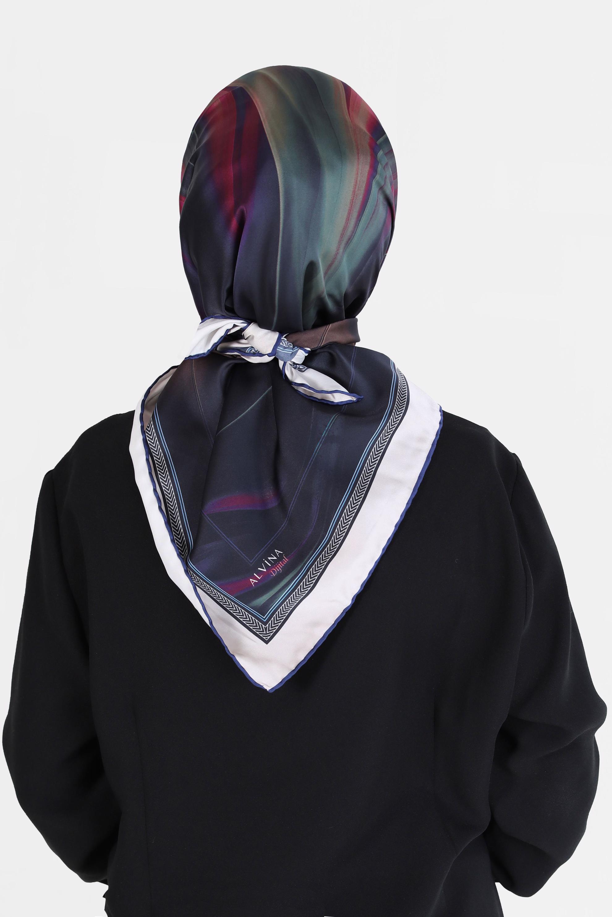 Tesettür giyim LACİVERT ALVİNA DİJİTAL SURA EŞARP 8096 