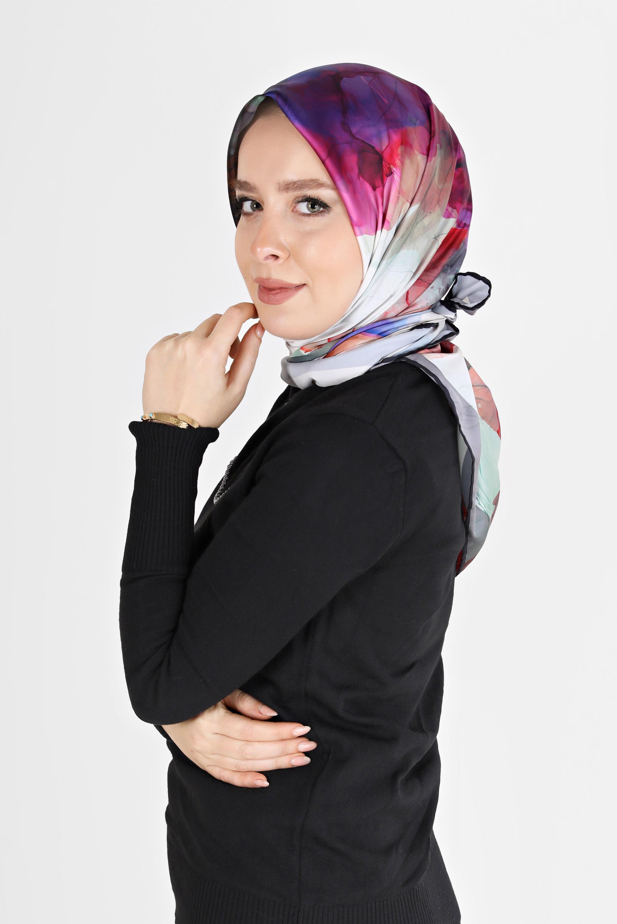 Tesettür giyim SİYAH ALVİNA DİJİTAL SURA EŞARP 8098 